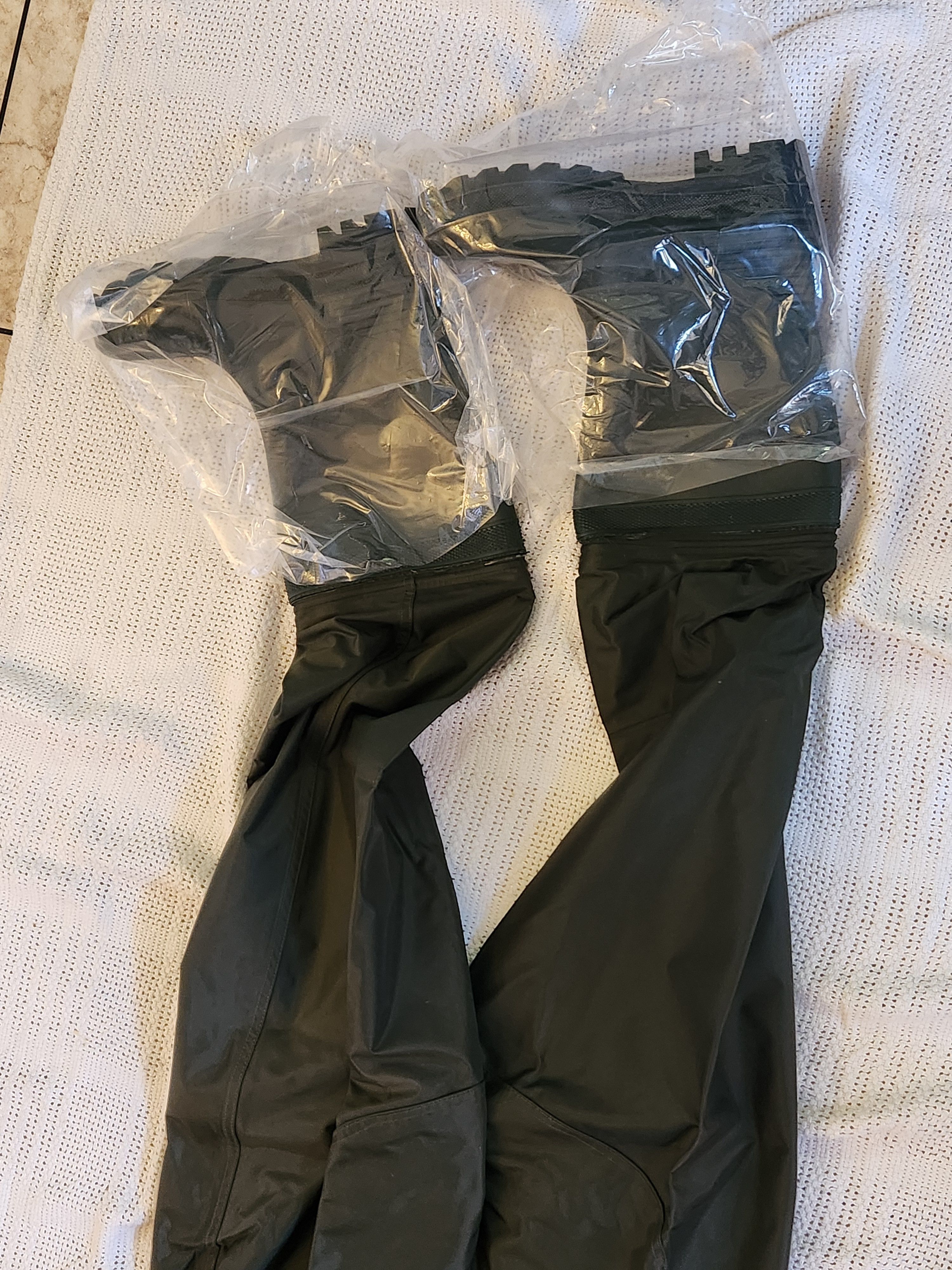 Other bushline outdoor wading chest nylon boots Size ONE SIZE - 9 Thumbnail