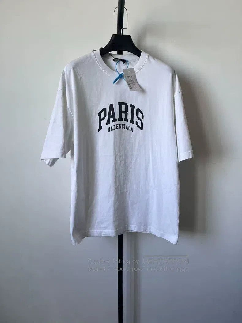 Balenciaga Balenciaga Round Neck Letter Print Short Sleeve T-Shirt Size US XS / EU 42 / 0 - 1 Thumbnail
