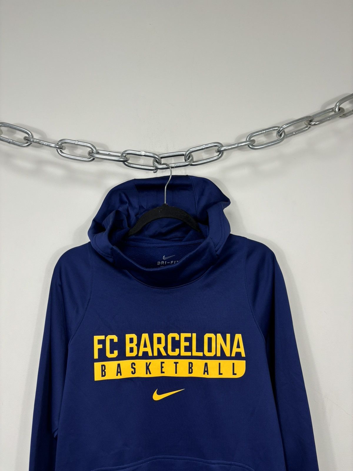 Nike Nike F.C. Barcelona Basketball Big Logo Hoodie Size US S / EU 44-46 / 1 - 2 Thumbnail
