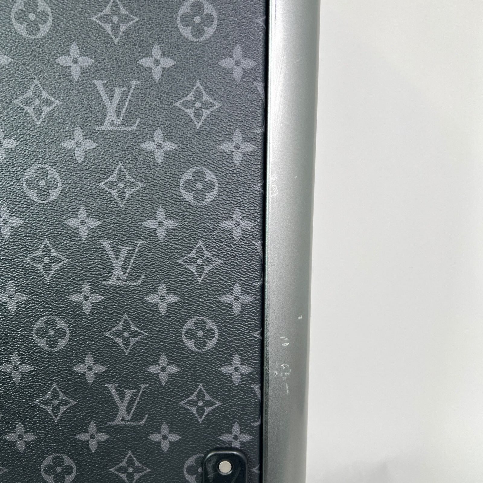 Louis Vuitton Louis Vuitton Monogram Eclipse Horizon 55 Suitcase Size ONE SIZE - 14 Thumbnail