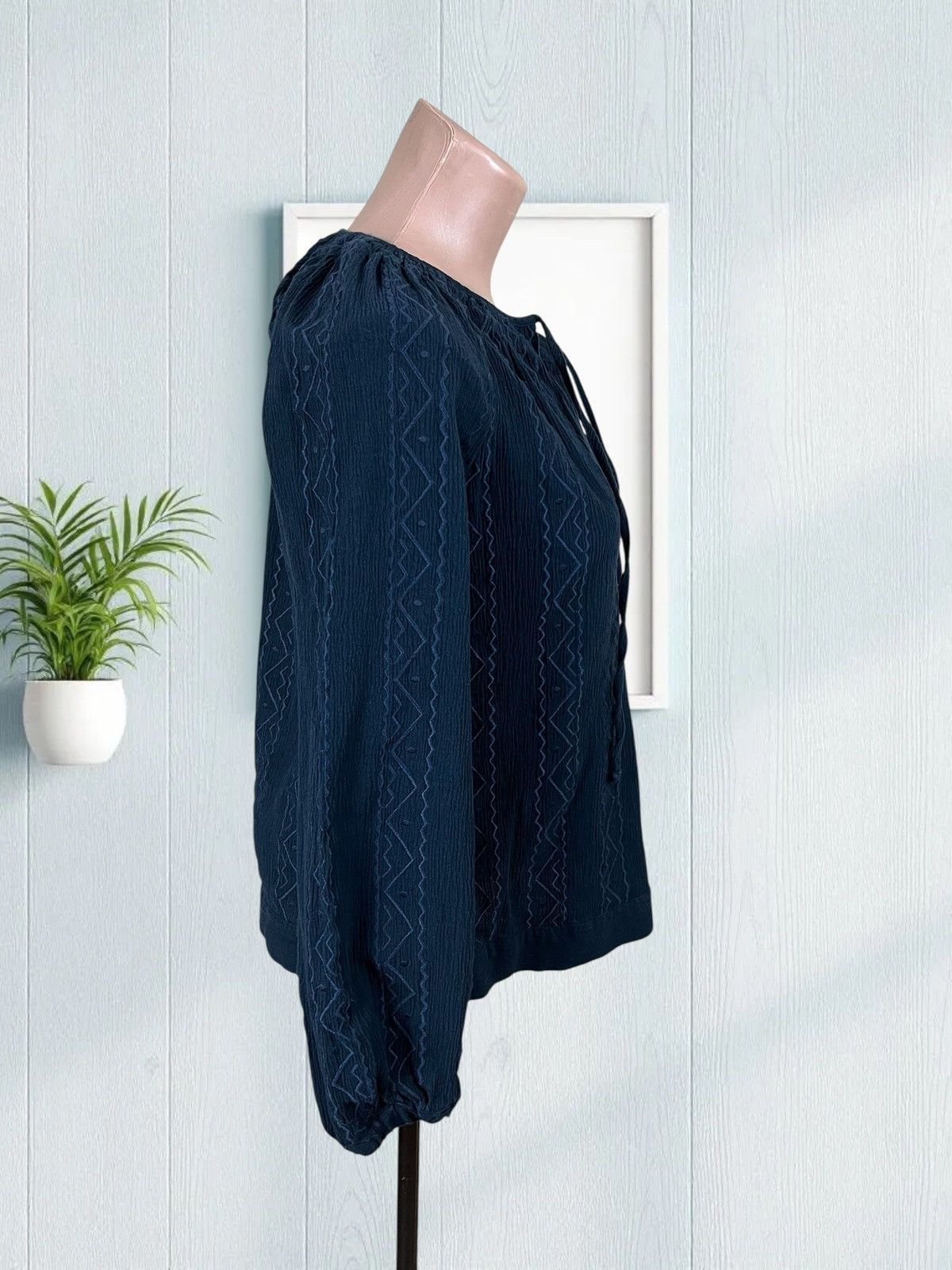 A.P.C. A.P.C. navy blouse size 38 / M Size M / US 6-8 / IT 42-44 - 2 Thumbnail