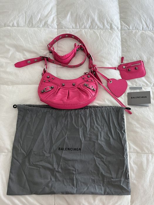 Balenciaga SS20 pink hello kitty bag SZ:S