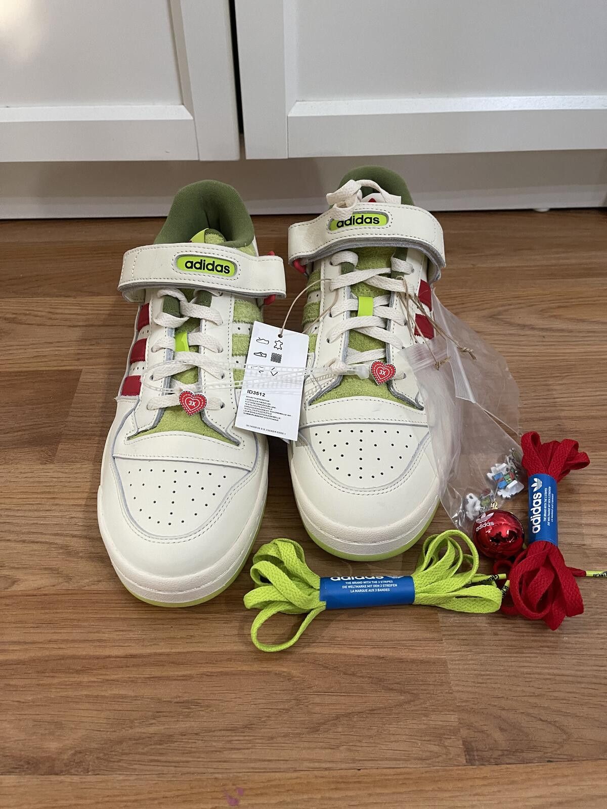 Adidas Adidas Grinch Themed Sneakers Size 11.5 Size US 11.5 / EU 44-45 - 5 Thumbnail