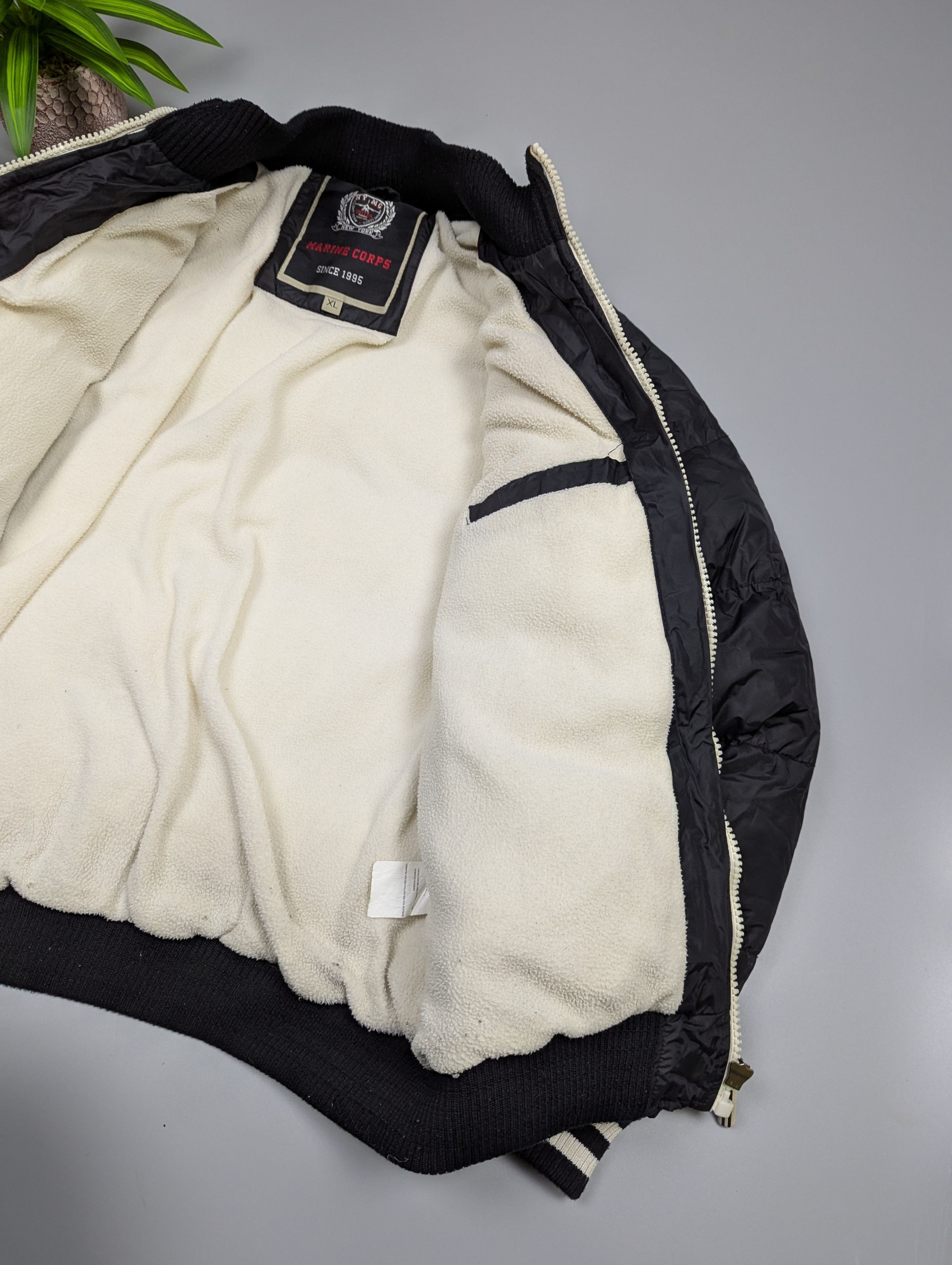 Vintage 90s Marine Corps Varsity Puffer Bomber Black Nylon Size US M / EU 48-50 / 2 - 11 Thumbnail
