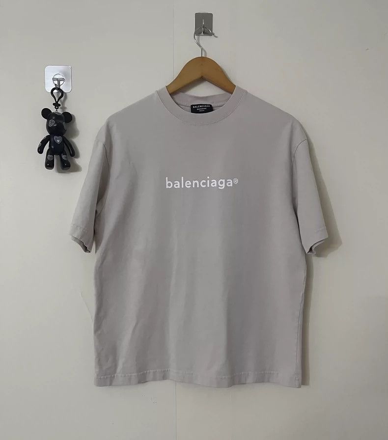 Balenciaga Balenciaga Mailbox Short Sleeve Size US XS / EU 42 / 0 - 1 Thumbnail