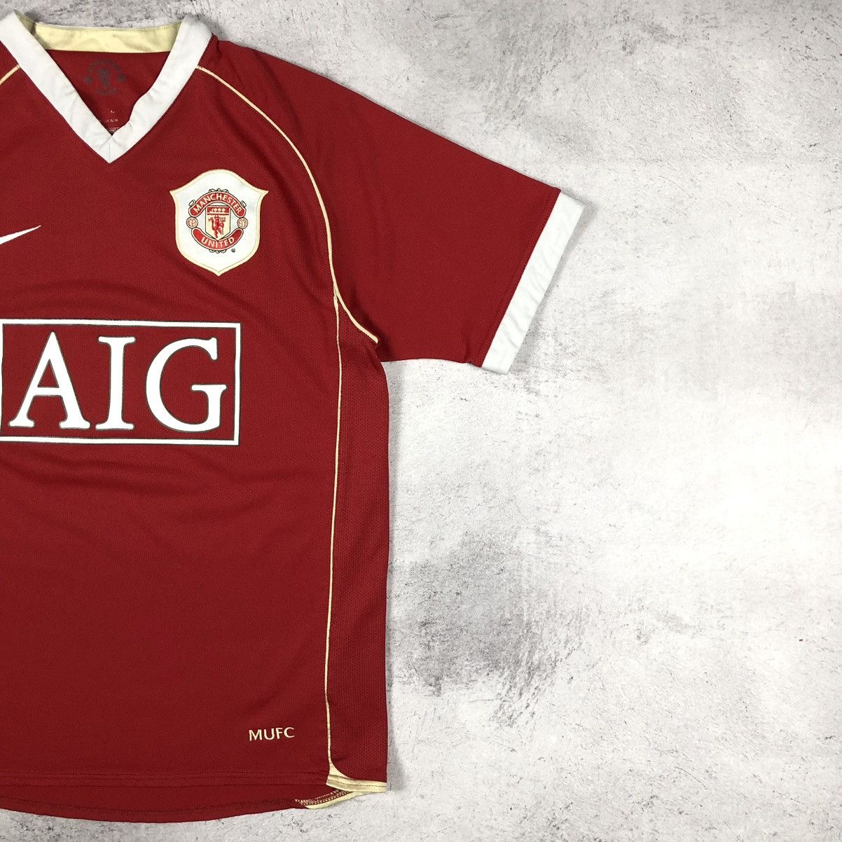 Nike Manchester United 2006-2007 Nike Home Soccer Jersey Size US S / EU 44-46 / 1 - 7 Thumbnail