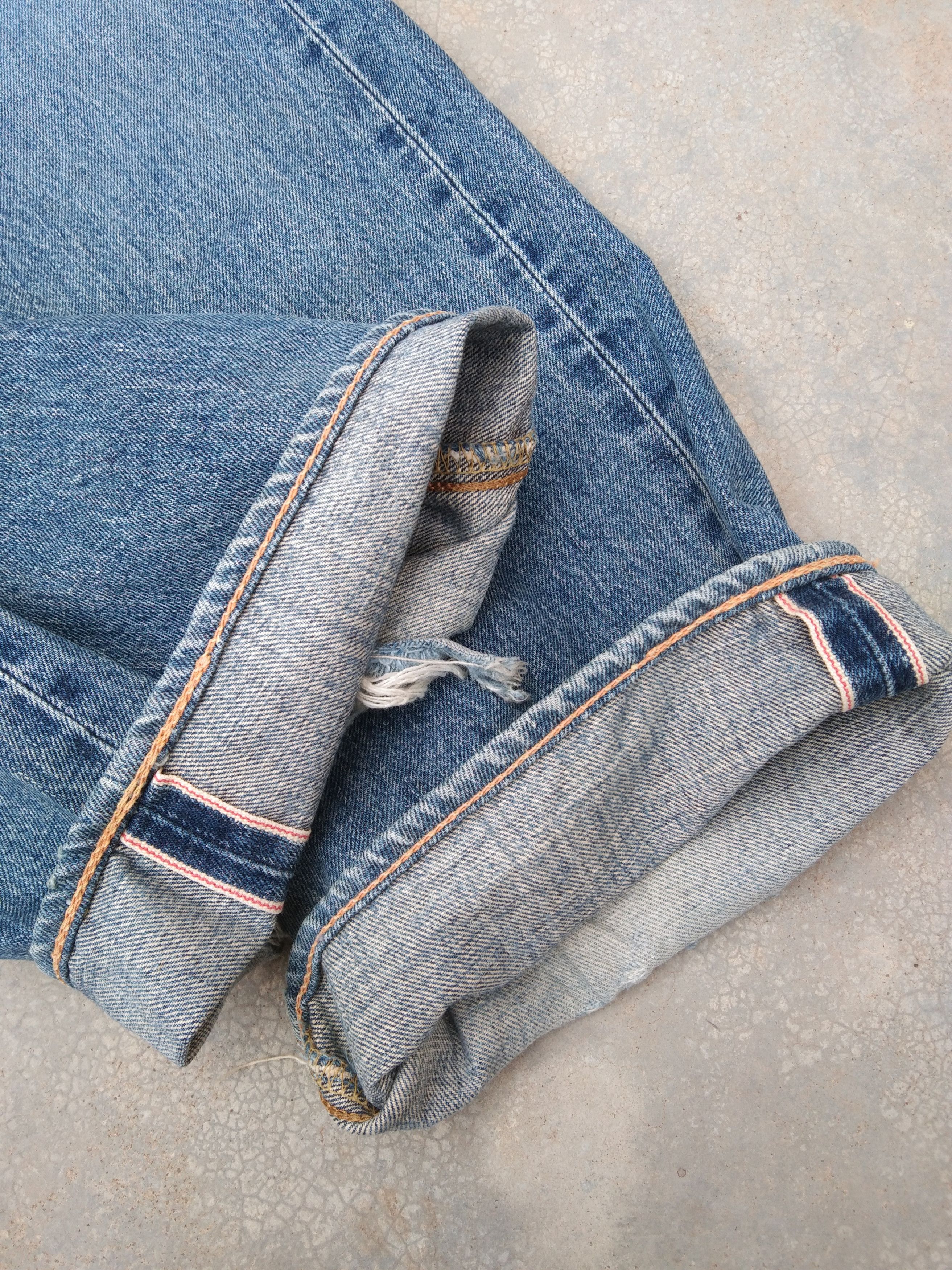 Japanese Brand × Jean × Vintage 90s Vintage Distressed Edwin Selvedge Redline Jeans 30x32 Size US 30 / EU 46 - 4 Thumbnail