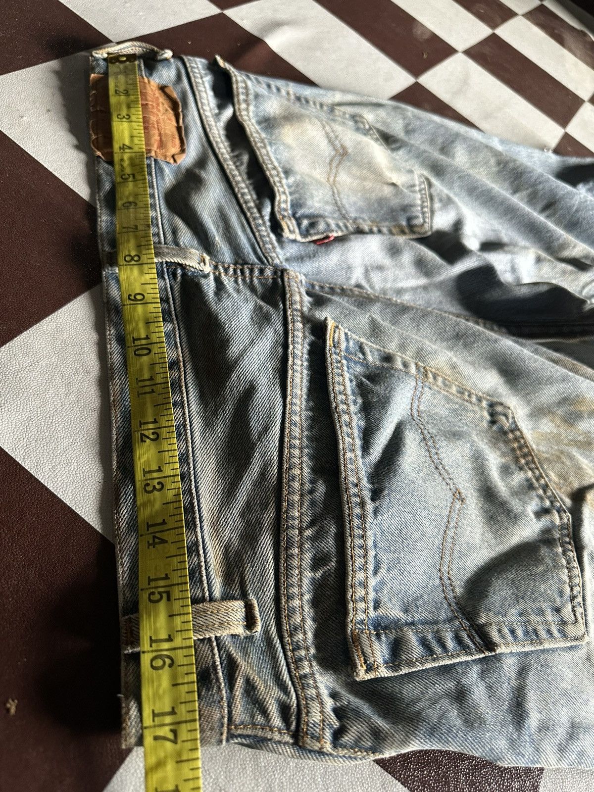 Levi's Vintage Levi’s 501 top button 552 light blue wash denim jean Size US 34 / EU 50 - 9 Thumbnail