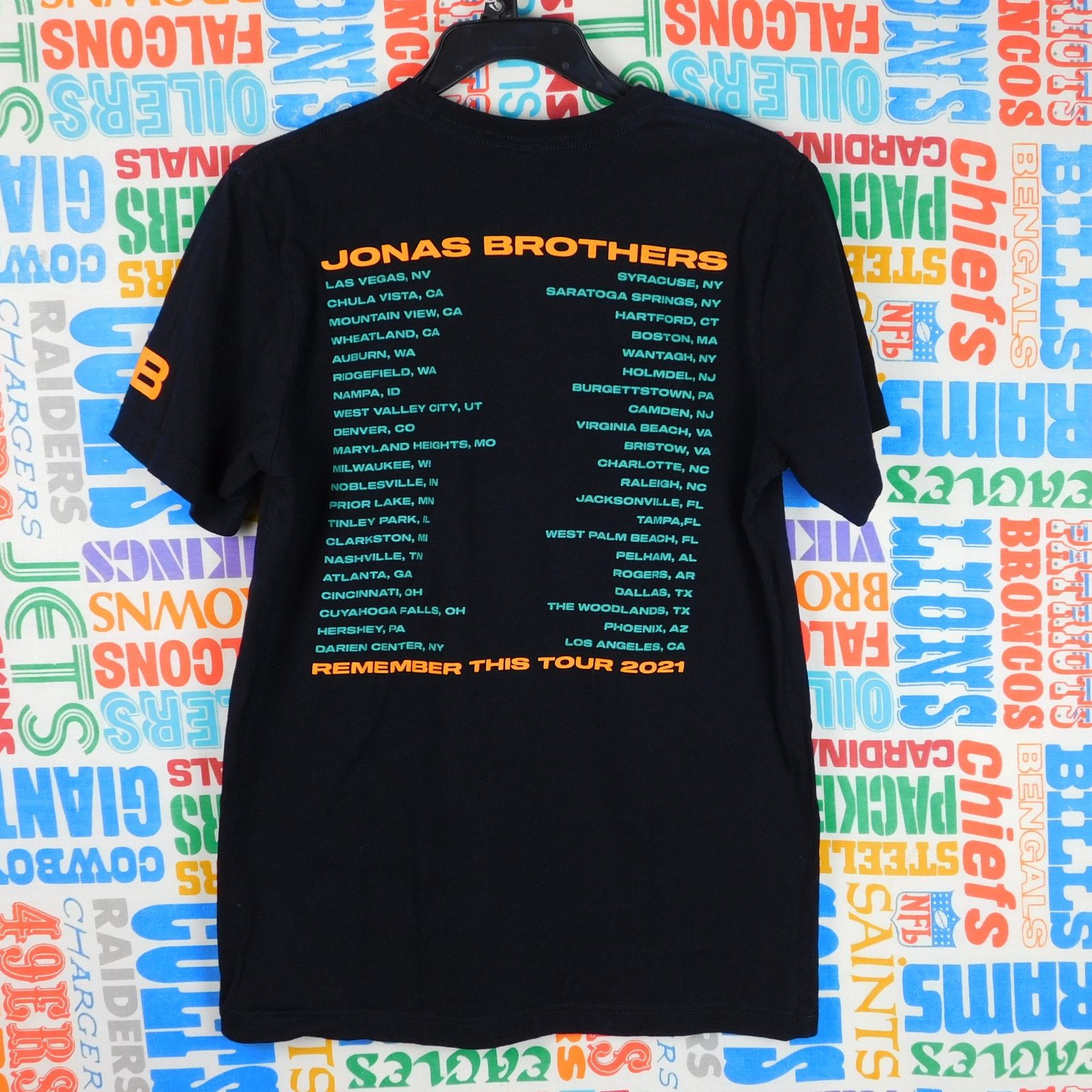 Canvas Jonas Brothers Remember This Tour T Shirt Size M 2021 Black Size US M / EU 48-50 / 2 - 2 Thumbnail