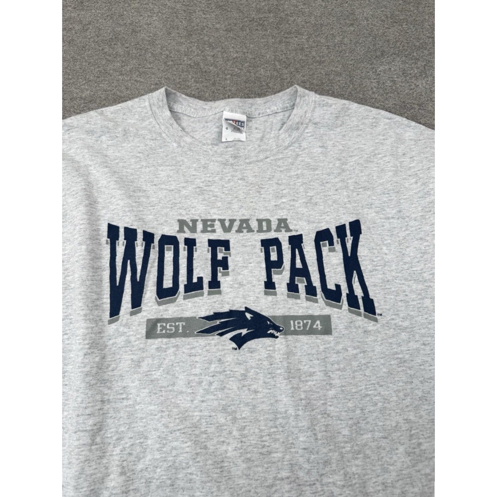 Jerzees VINTAGE University Of Nevada Wolf Pack College Basketball T-Shirt Mens Large Size US L / EU 52-54 / 3 - 2 Thumbnail