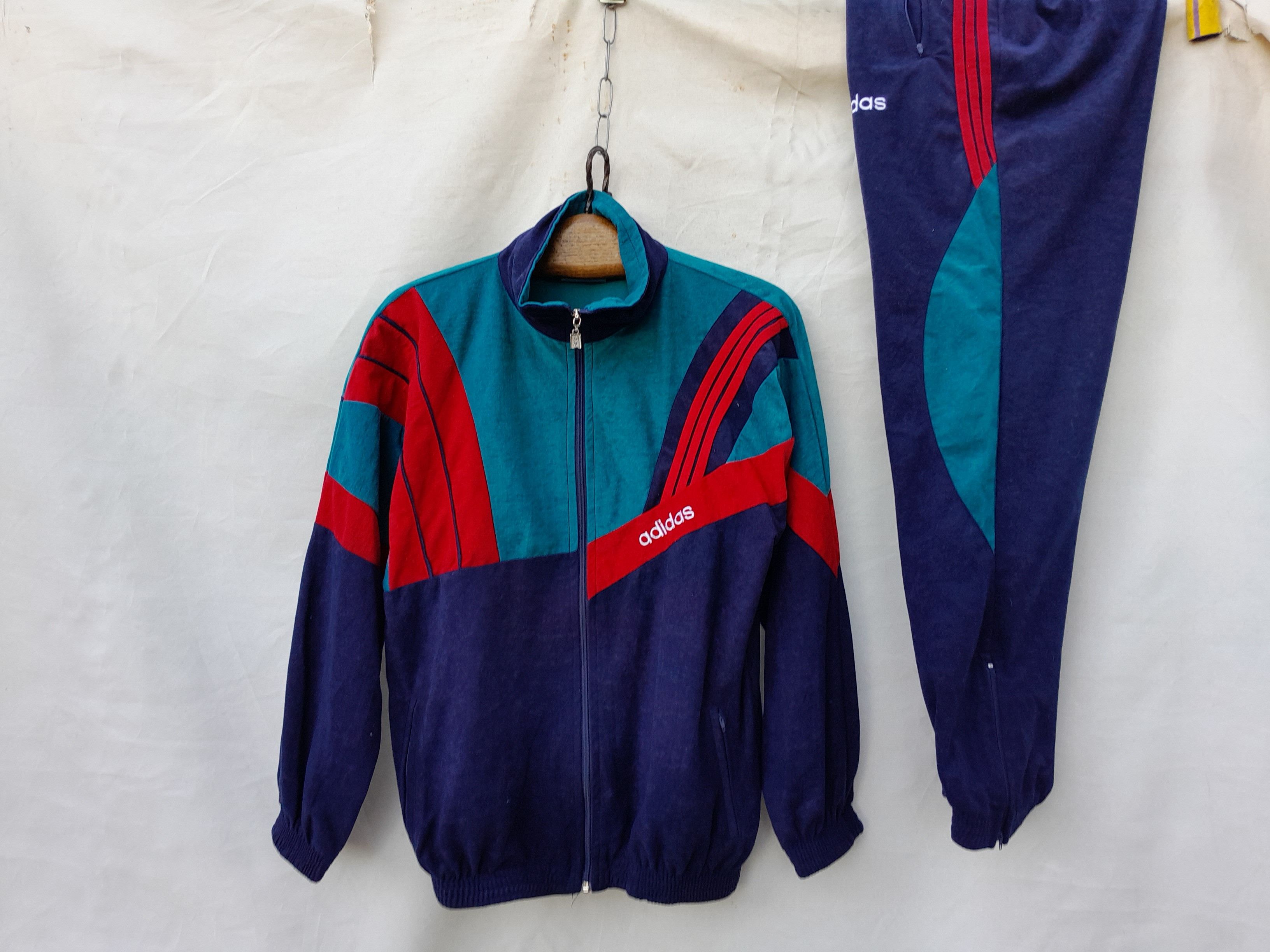 Adidas VINTAGE Adidas Tracksuit Men M Blue Velour 90s Small Fit Size US M / EU 48-50 / 2 - 2 Thumbnail