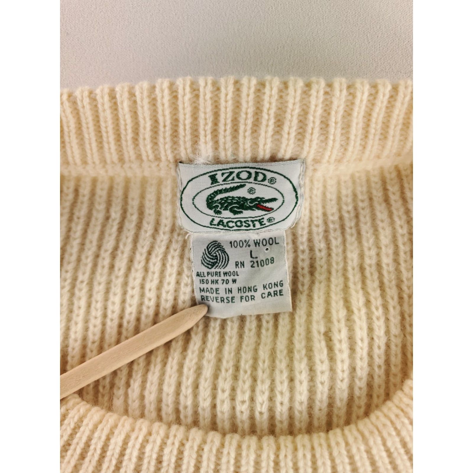 Izod VINTAGE Izod Lacoste VTG 80s Big Knit Alligator 100% Wool Sweater Cream Mens L RARE Mens L Ivory Pullover Moth Damage Snags Size US L / EU 52-54 / 3 - 6 Thumbnail