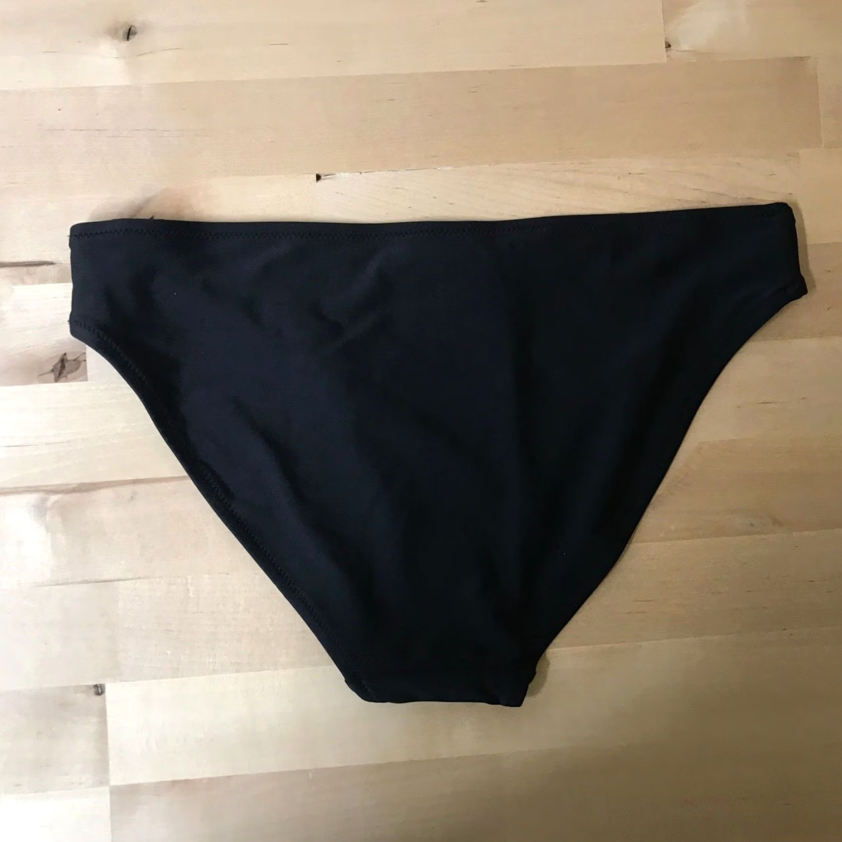 Vintage Aerie Black Bikini Bottoms Solid Moderate Coverage Size S Womens Bikini Bottoms Size 28" / US 6 / IT 42 - 3 Thumbnail