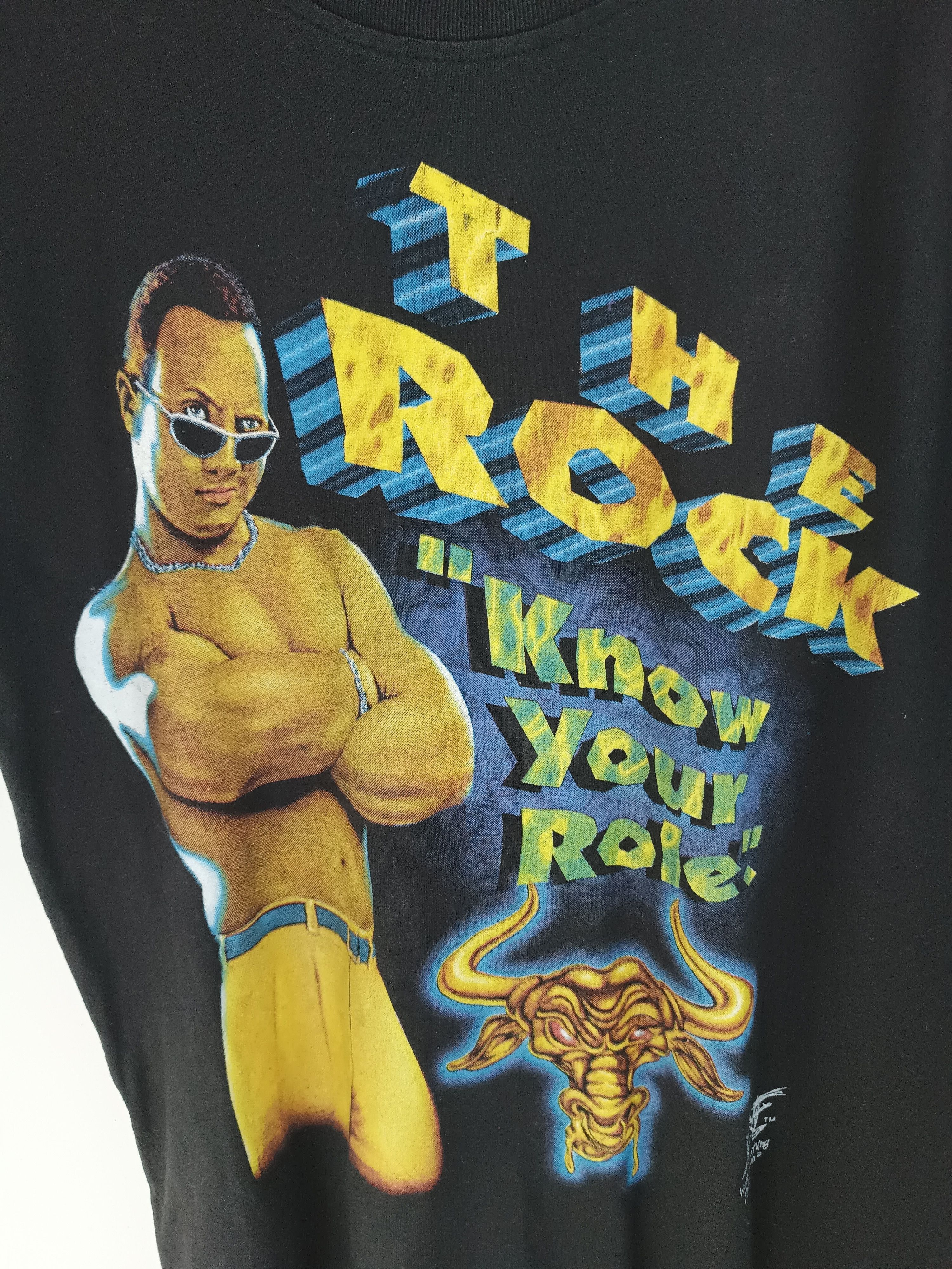 Vintage VINTAGE THE ROCK KNOW YOUR ROLE WWE WWF BOOTLEG TEE Size US S / EU 44-46 / 1 - 8 Thumbnail