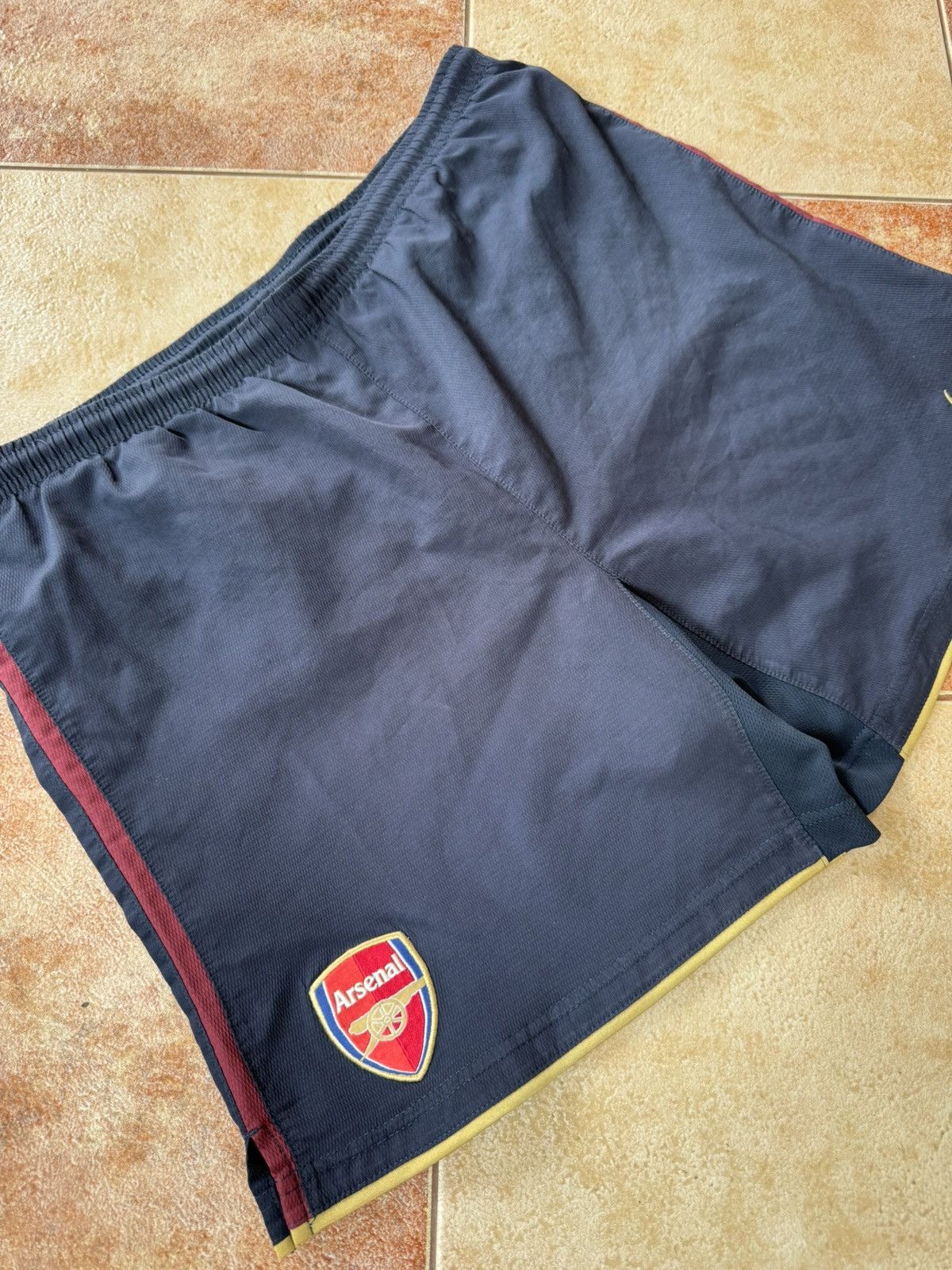Nike Vintage Arsenal 2007-2008 Third Soccer Shorts Kit Shirt Size US 32 / EU 48 - 4 Thumbnail