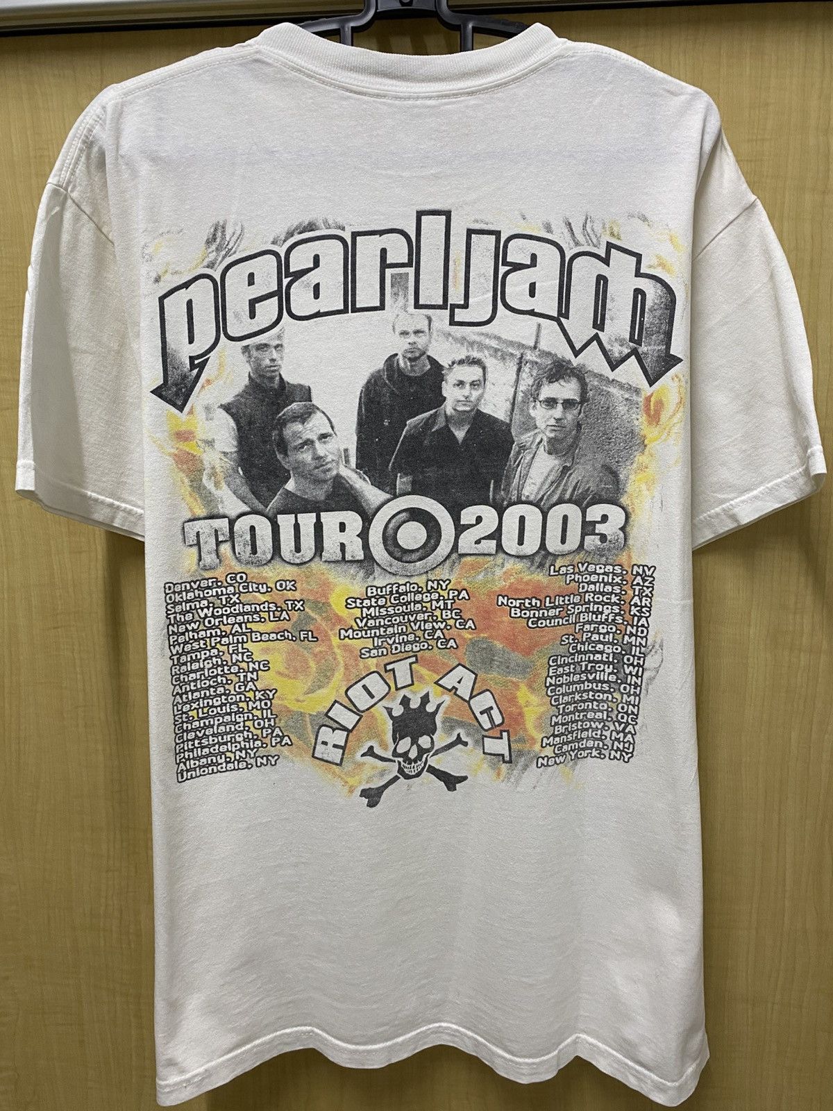Band Tees Vintage Pearl Jam Riot Act Tour 2003 Tee🔥 Size US L / EU 52-54 / 3 - 7 Thumbnail