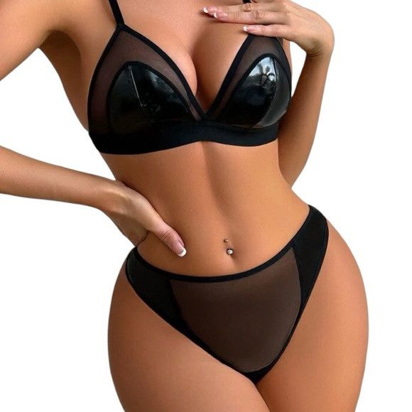 Other Women's Solid Color Leather Comfortable Lingerie Set Size M / US 6-8 / IT 42-44 - 1 Thumbnail