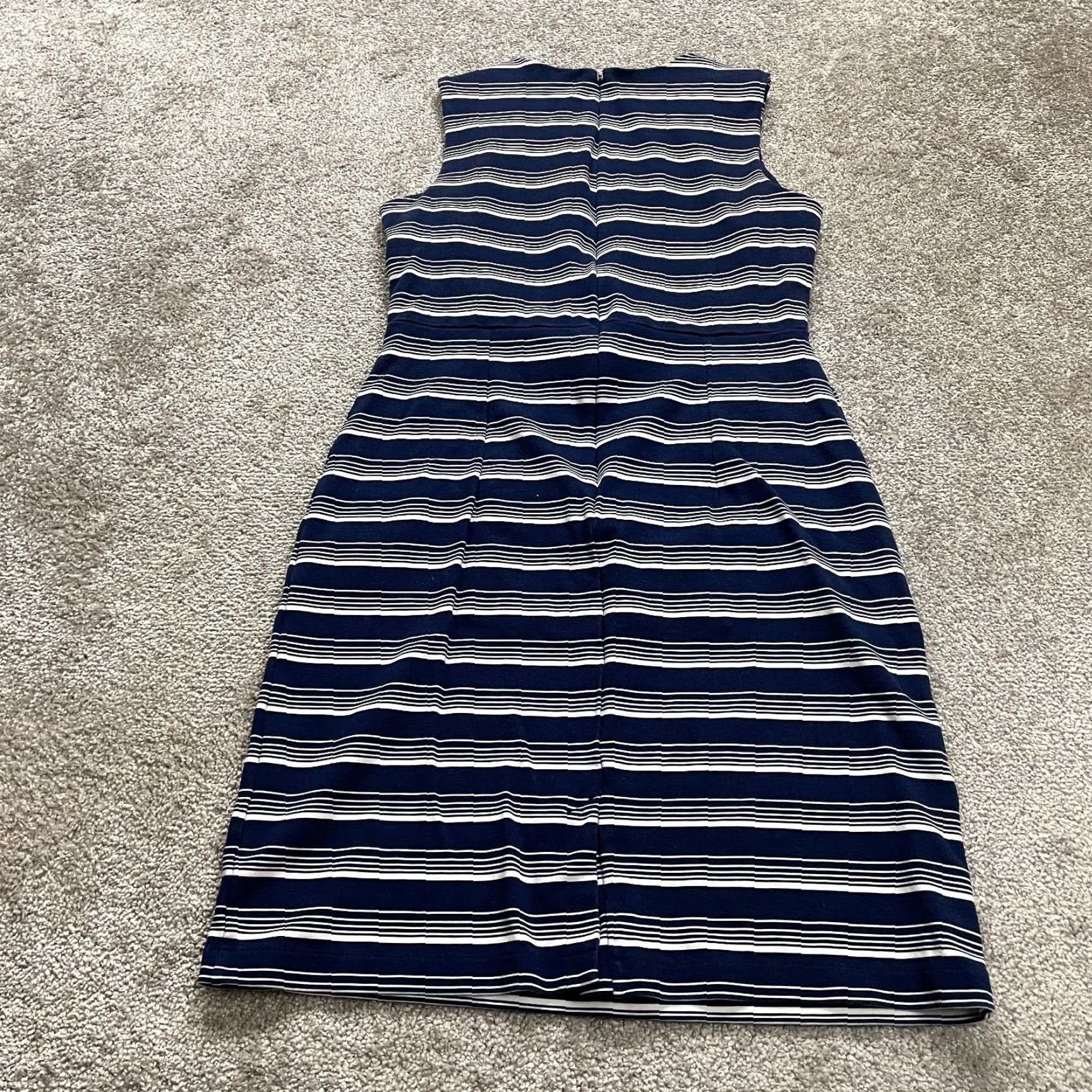 Lands' End VINTAGE Lands' End Sheath Dress Womens 8 Midi Sleeveless Blue White Striped Business Party Workwear Size M / US 6-8 / IT 42-44 - 2 Thumbnail