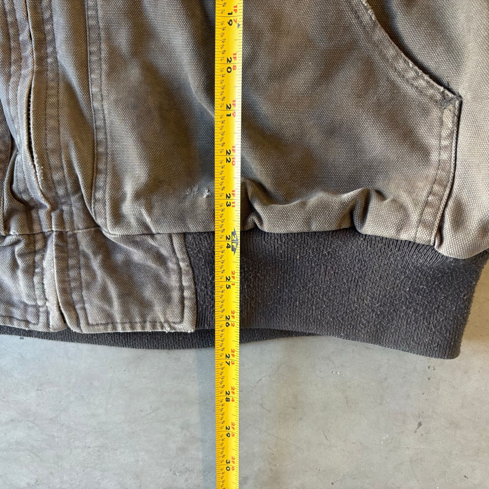 Vintage Vintage Faded Carhartt Style Workwear Jacket Size US XL / EU 56 / 4 - 4 Thumbnail