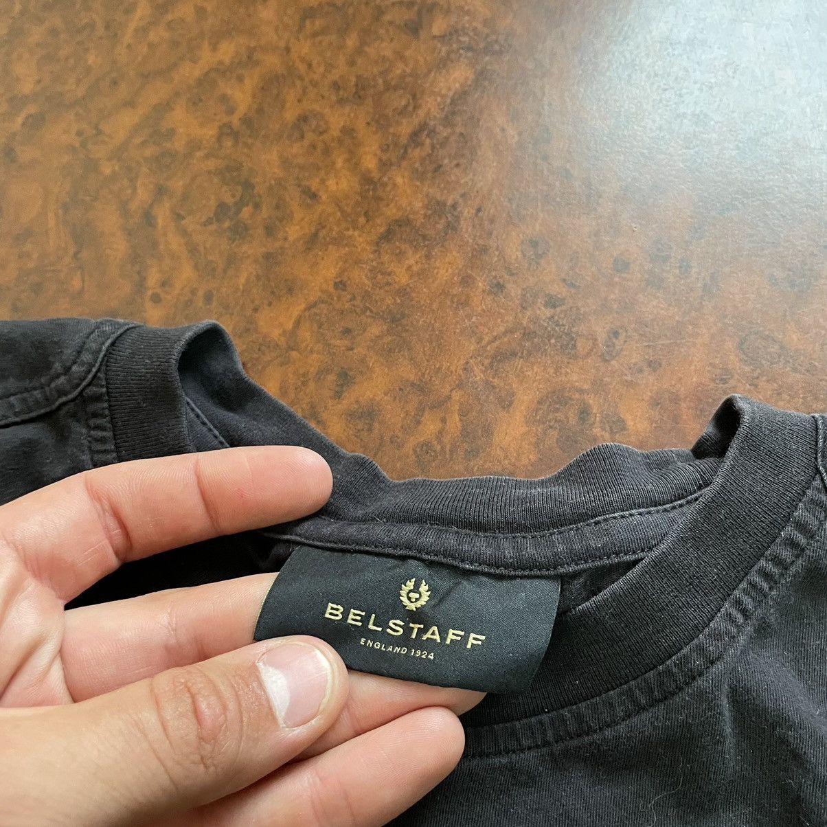 Belstaff Belstaff Tee shirt old money moto black gold Size US M / EU 48-50 / 2 - 3 Thumbnail