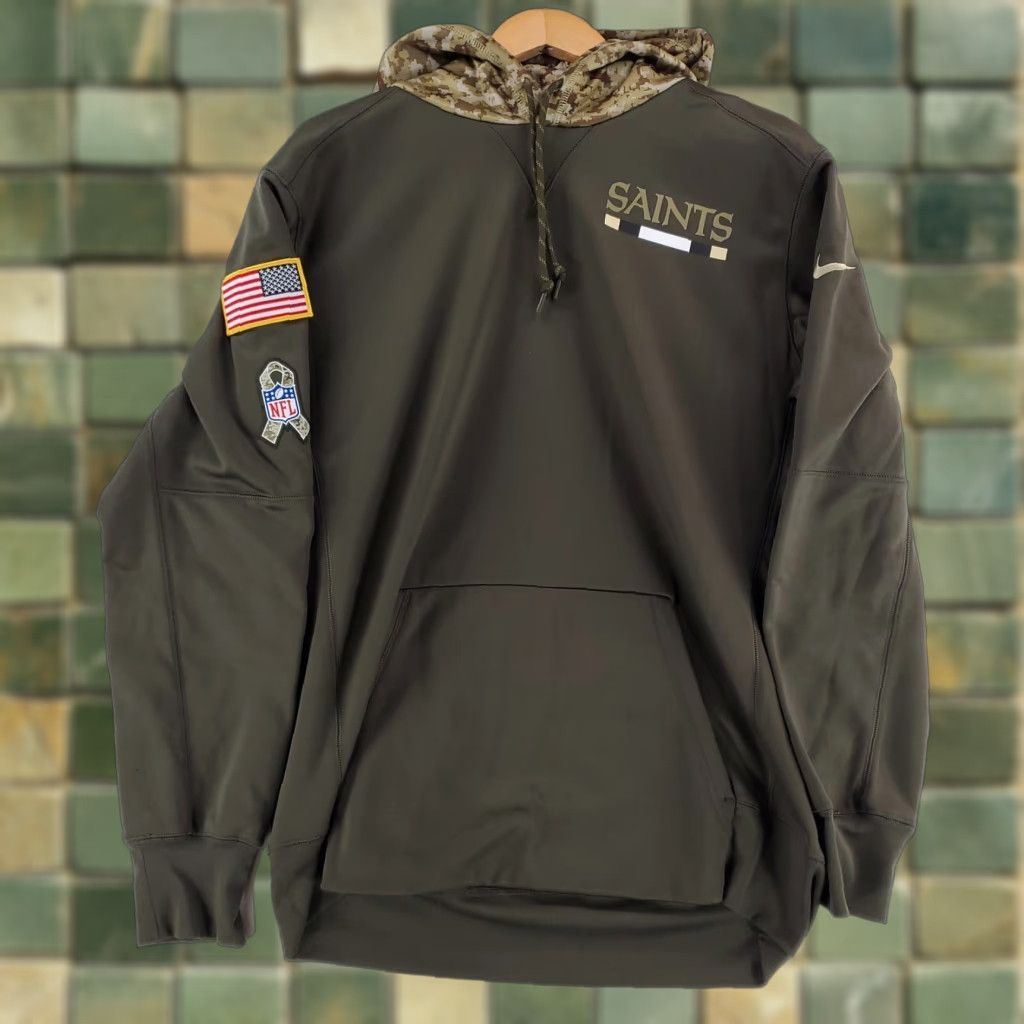 Nike **Nike New Orleans Saints Men's L Size Onfield Camo Hoodie** User: **New Orleans Saints Nike Men's L Size Onfield Camo Hoodie** Size US L / EU 52-54 / 3 - 1 Thumbnail
