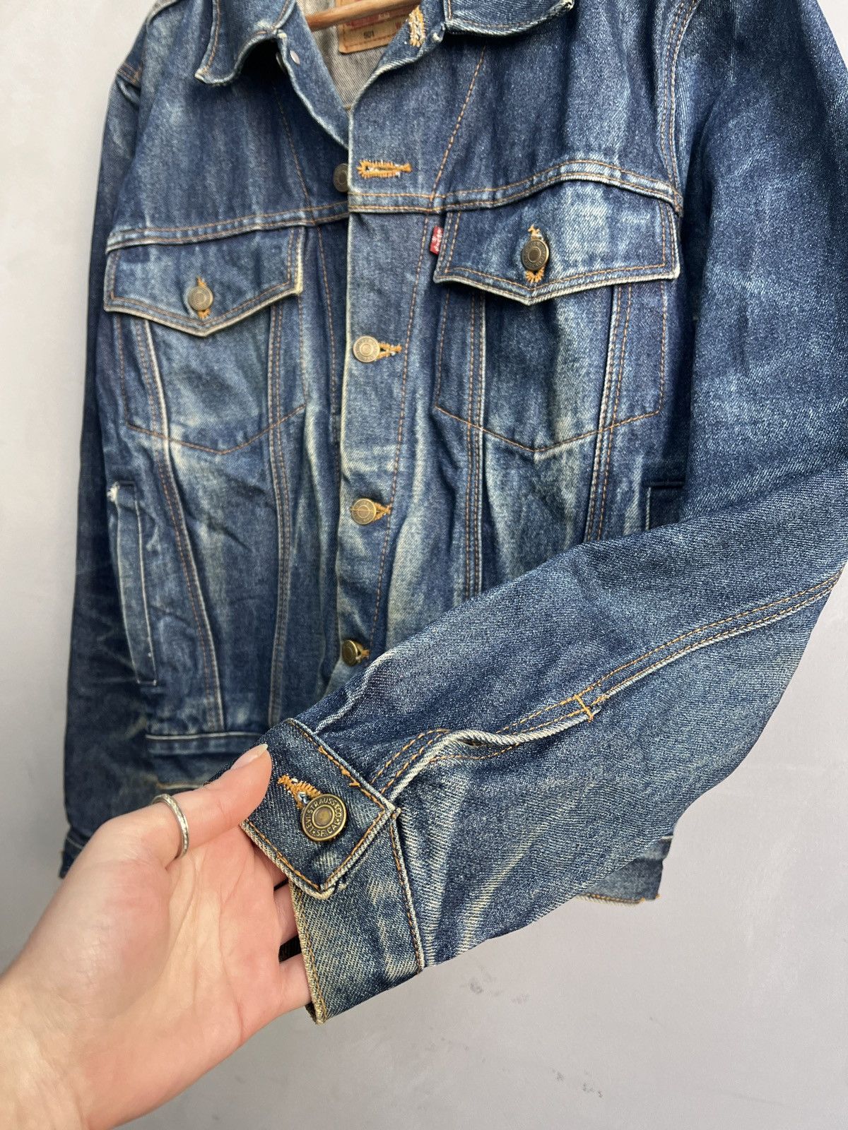 Levi's Levis retro 501 distressed jacket western style 90s Size US M / EU 48-50 / 2 - 5 Thumbnail