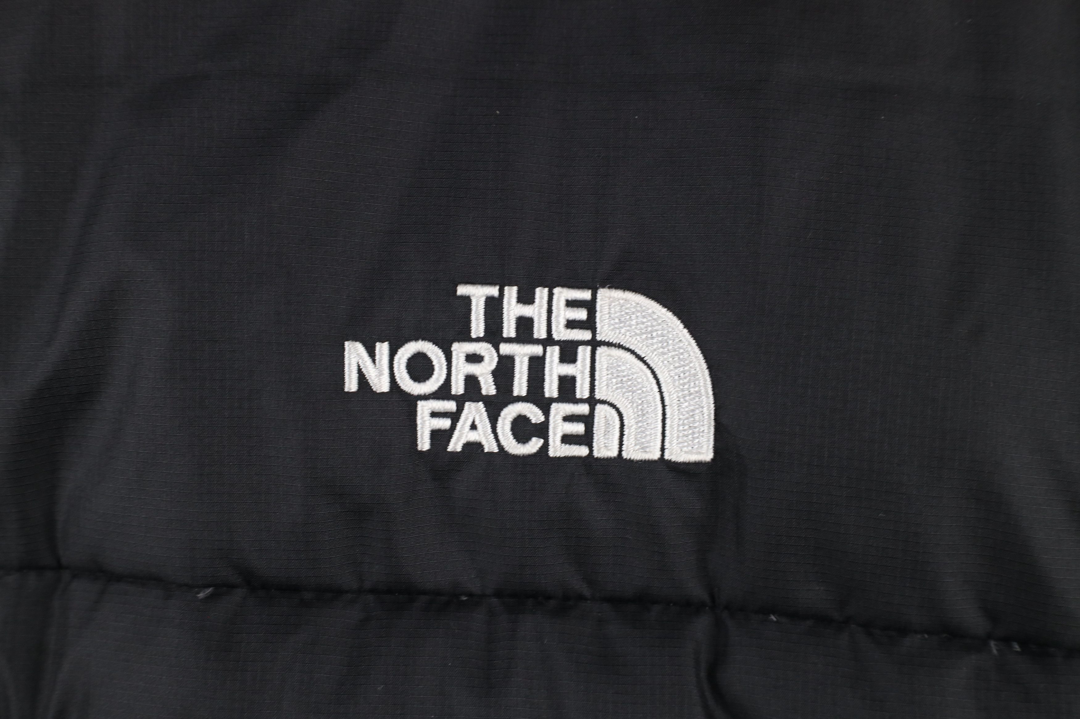The North Face × Vintage The North Face Spell Out Flare Duck Down Puffer Jacket Size US L / EU 52-54 / 3 - 12 Thumbnail