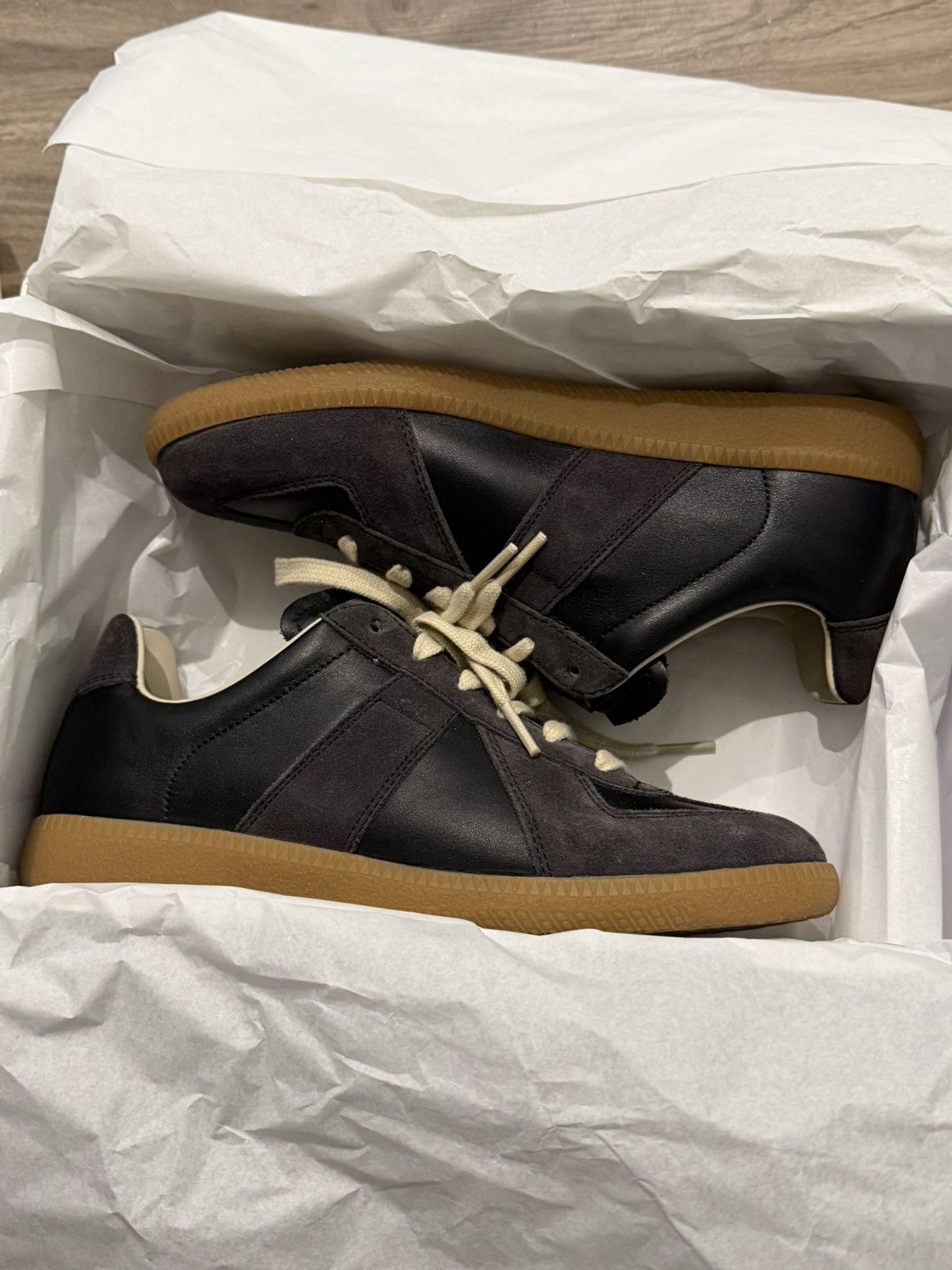 Maison Margiela Maison Margiela Replica Gat EU 35 Size US 6 / IT 36 - 1 Thumbnail