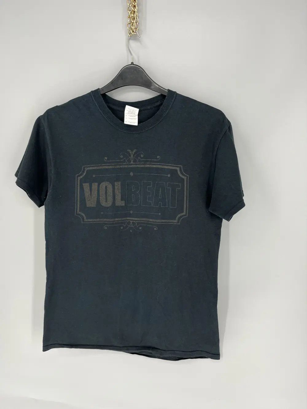 Band Tees Vintage 2000s VOLBEAT Band Tee Tshirt y2k Size US M / EU 48-50 / 2 - 3 Thumbnail