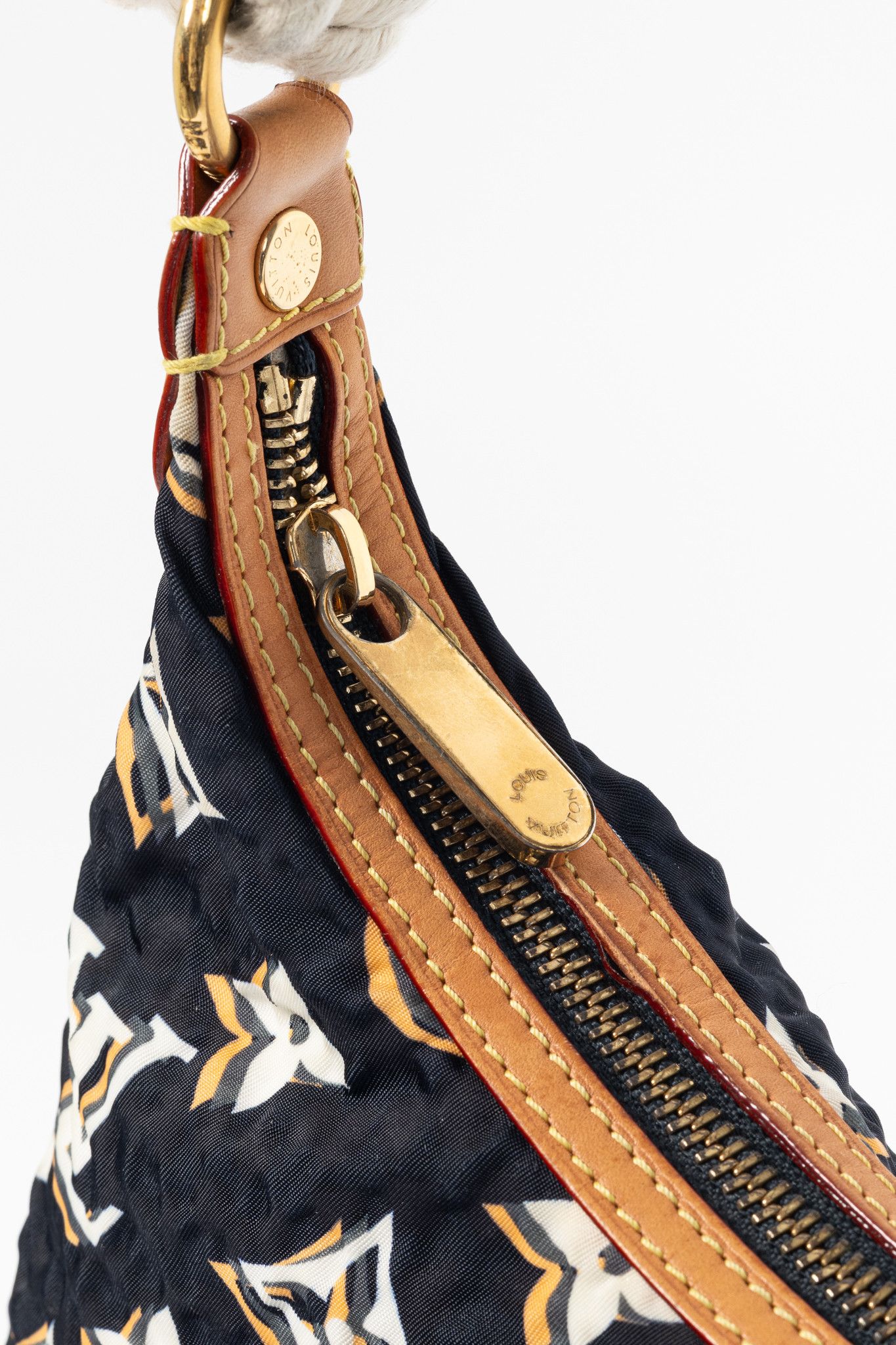 Louis Vuitton Louis Vuitton Bulles PM Navy Monogram Handbag Size ONE SIZE - 10 Thumbnail