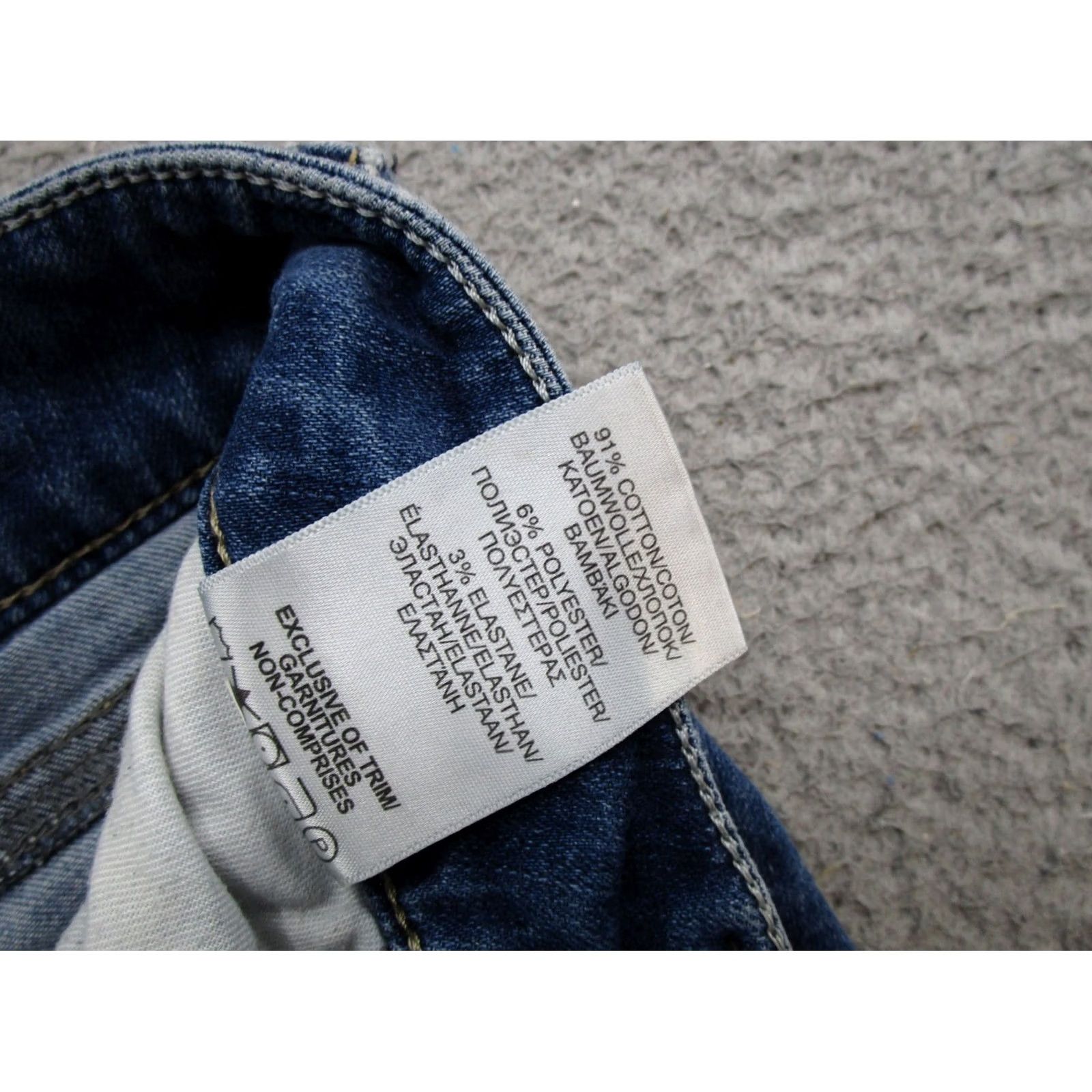 Silver Jeans Co. Silver SUKI Denim Blue Stretch Denim Jean Shorts Size 27 Cut Offs Womens Regular Blue 5-Pocket Basic Vintage: No Size 27" / US 4 / IT 40 - 4 Thumbnail