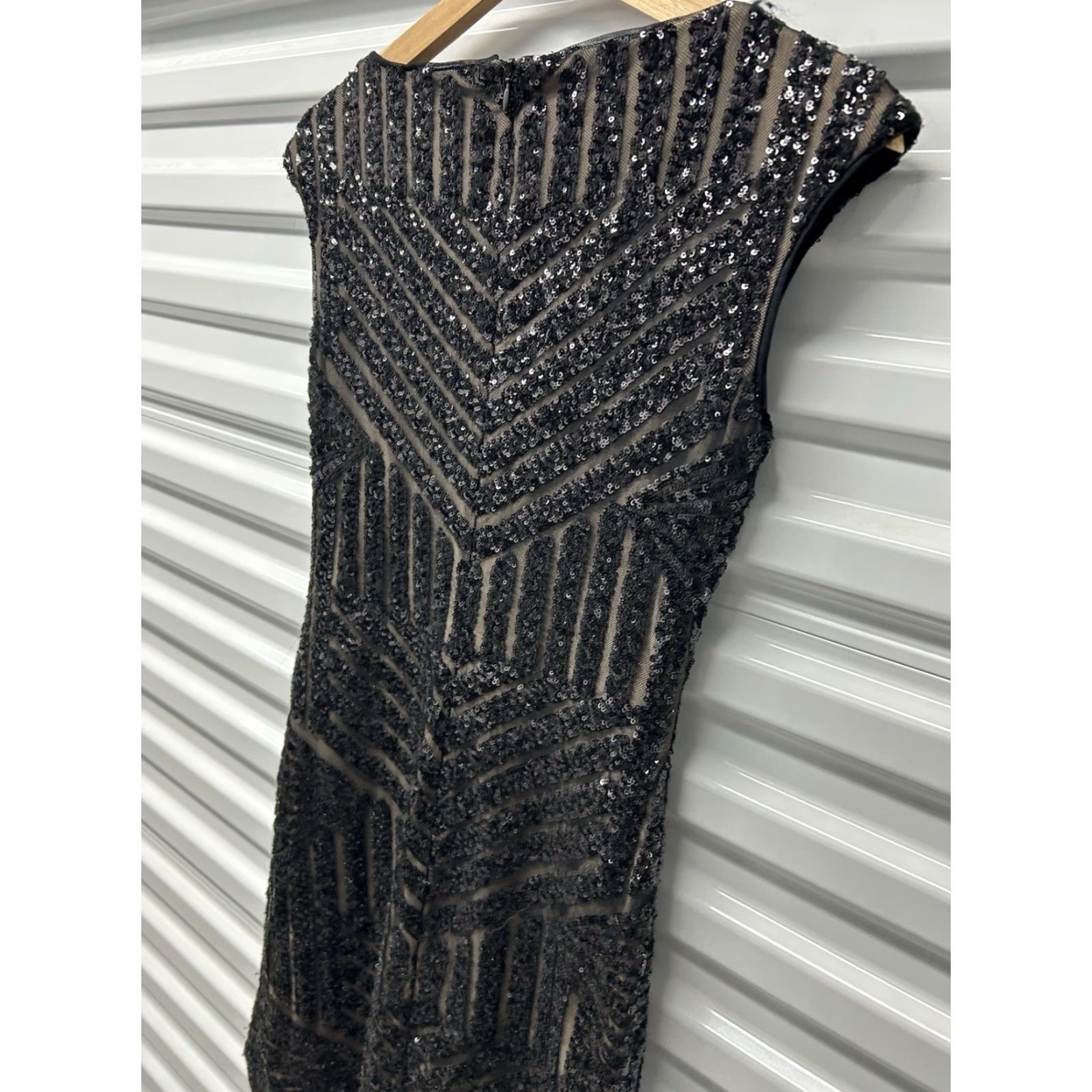 Ralph Lauren Ralph Lauren Women’s Evening Navy Blue Sequin Maxi Gown Dress Sleeveless Boat Neck Zip Size 12P Formal Party Wedding Size XL / US 12-14 / IT 48-50 - 6 Thumbnail
