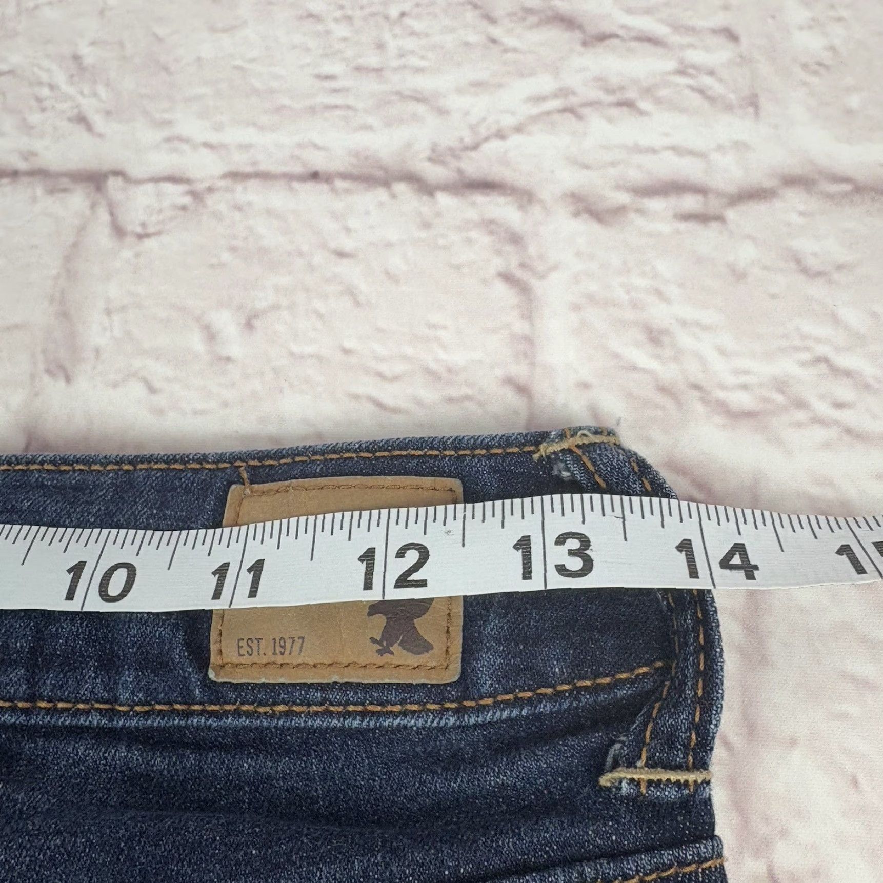American Eagle Outfitters American Eagle Womens Denim Cut-off Shorts Dark Wash Mid Rise Size 4 Stretched Size 27" / US 4 / IT 40 - 6 Thumbnail