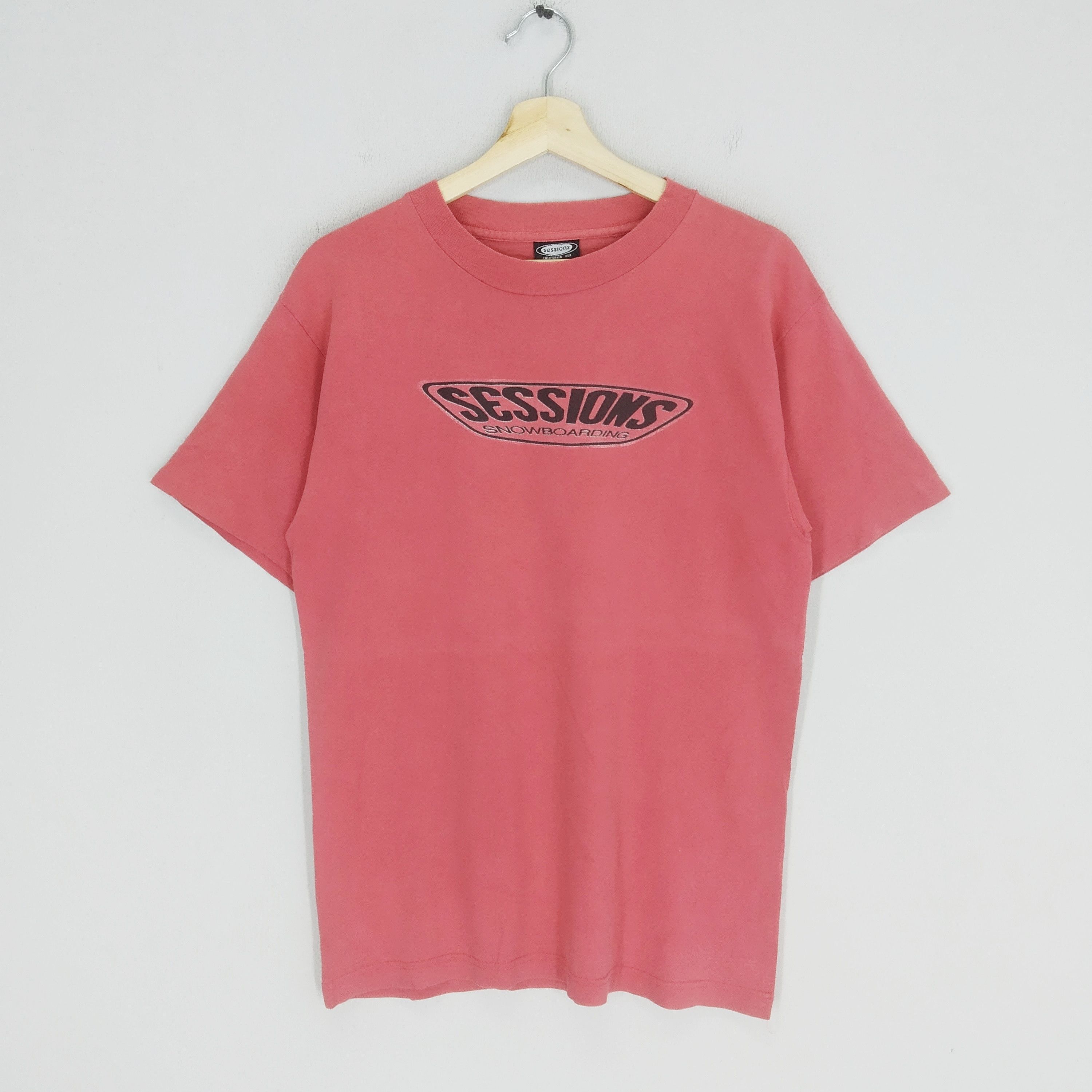 image of Made In USA x Skategang Vintage 90's Sessions Snowboarding Skateboards Usa T-Shirt in Red (Size Med