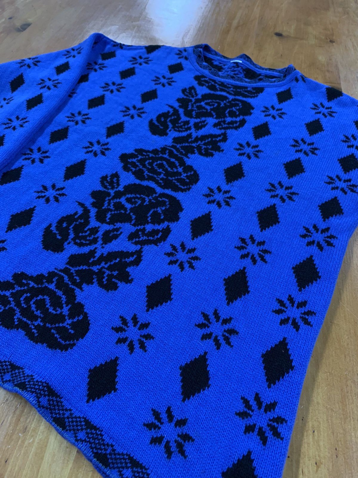 Vintage Vintage Blue Rose Diamond Knit Sweater Size US M / EU 48-50 / 2 - 1 Thumbnail