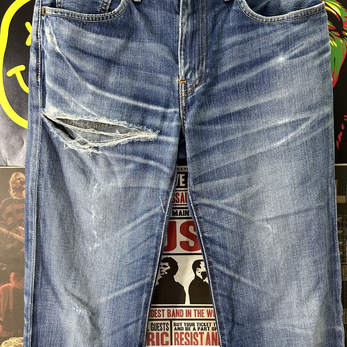 Levi's Vintage Levi’s 502 Ripped Distressed Denim Size US 32 / EU 48 - 3 Thumbnail