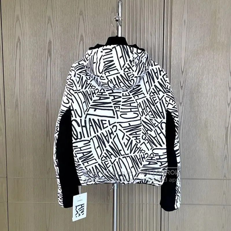 Chanel Chanel Winter Black Print Short Cotton Jacket . Size S / US 4 / IT 40 - 2 Thumbnail