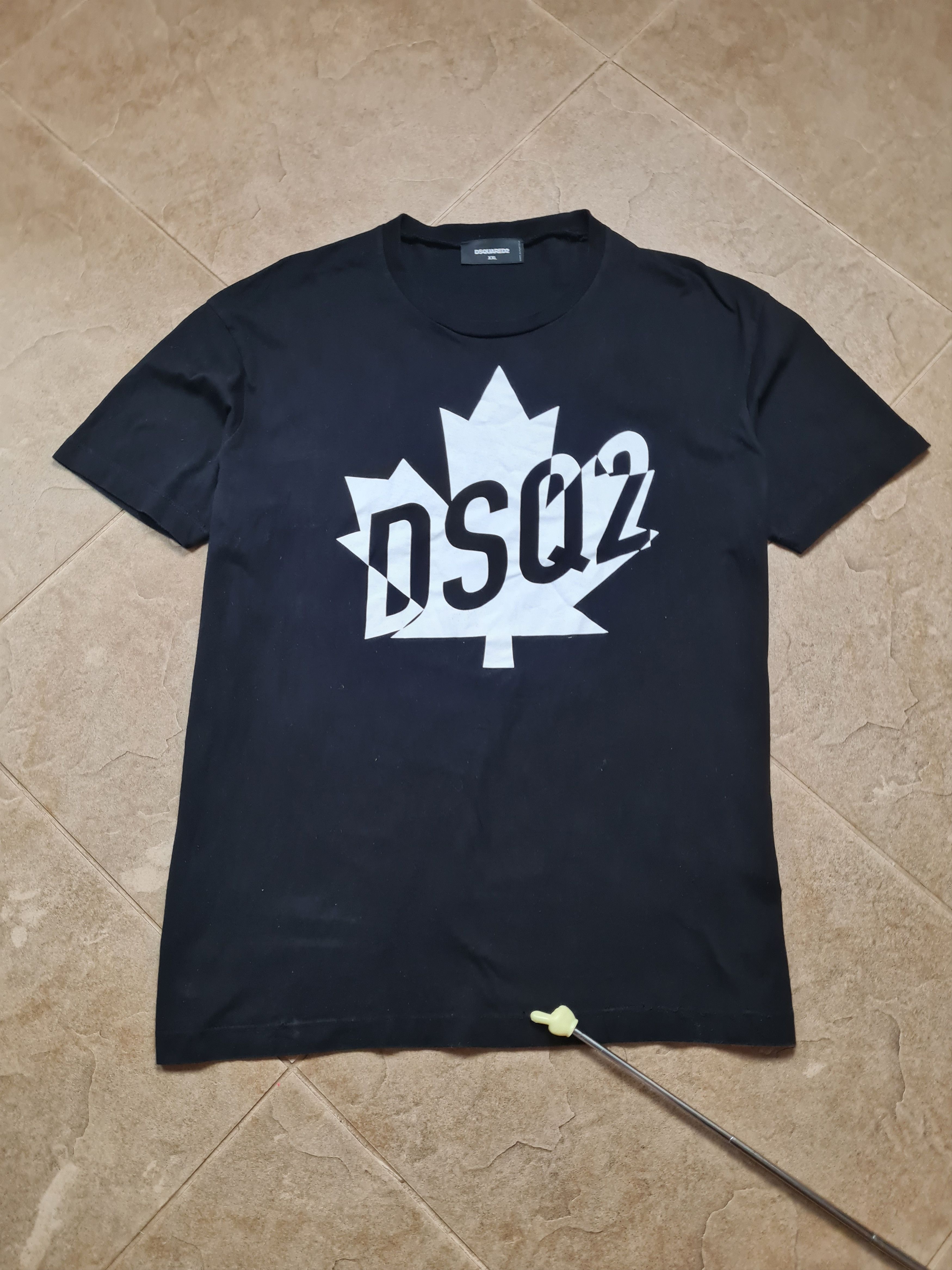 Dsquared2 Dsquared2 Black Crew Neck T-Shirt with White Maple Leaf Logo Size US XXL / EU 58 / 5 - 5 Thumbnail
