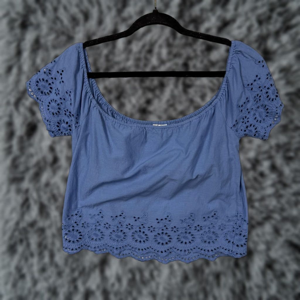 Vintage Japna Top XS Blue Cropped Eyelet Embroidered Scallop Hem Boho Cottagecore Fairy Womens Size XS / US 0-2 / IT 36-38 - 1 Thumbnail