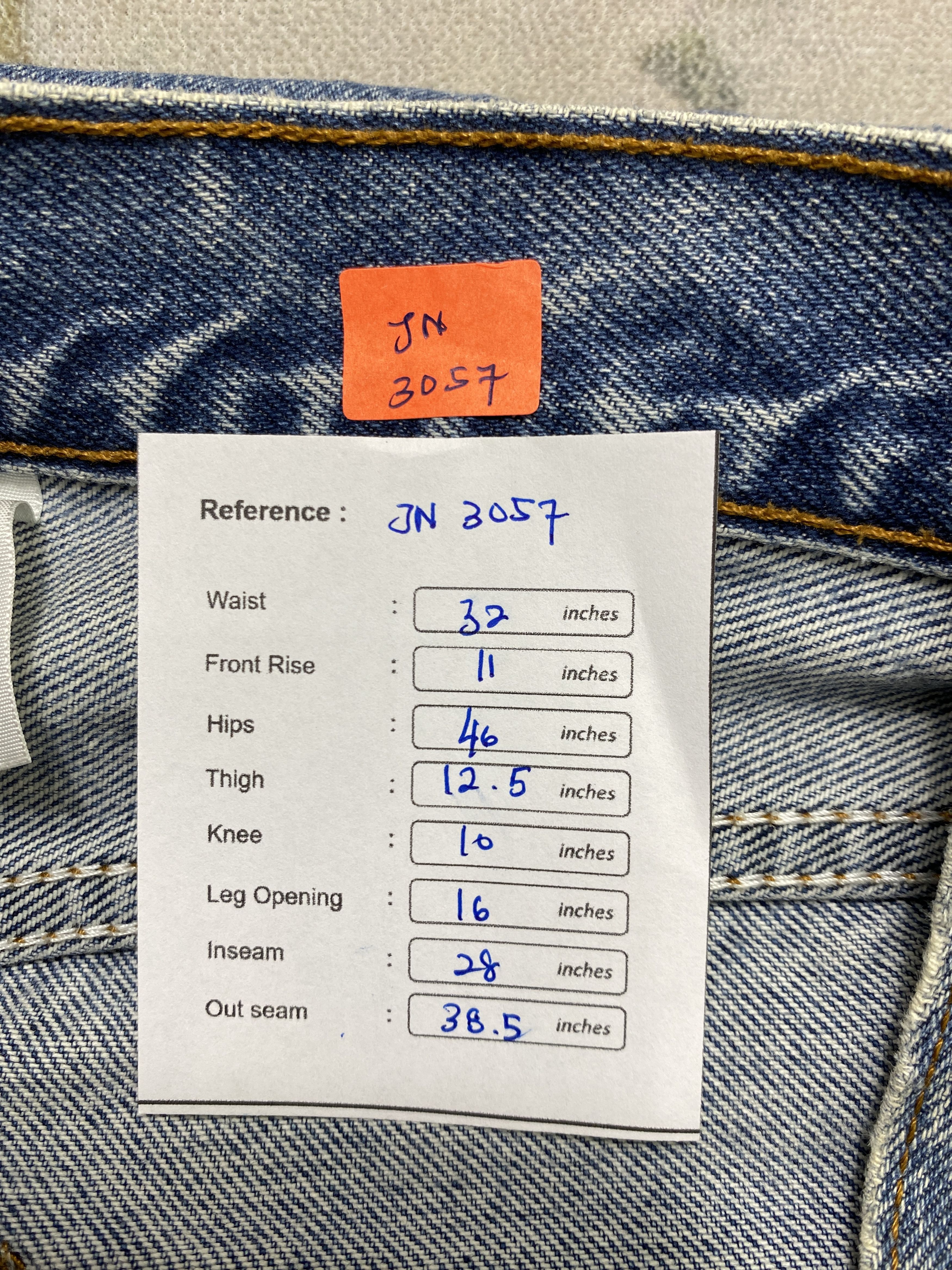 Levi's Ripped Blue Vintage Levis Jeans 32x28 - JN3057 Size US 32 / EU 48 - 6 Thumbnail