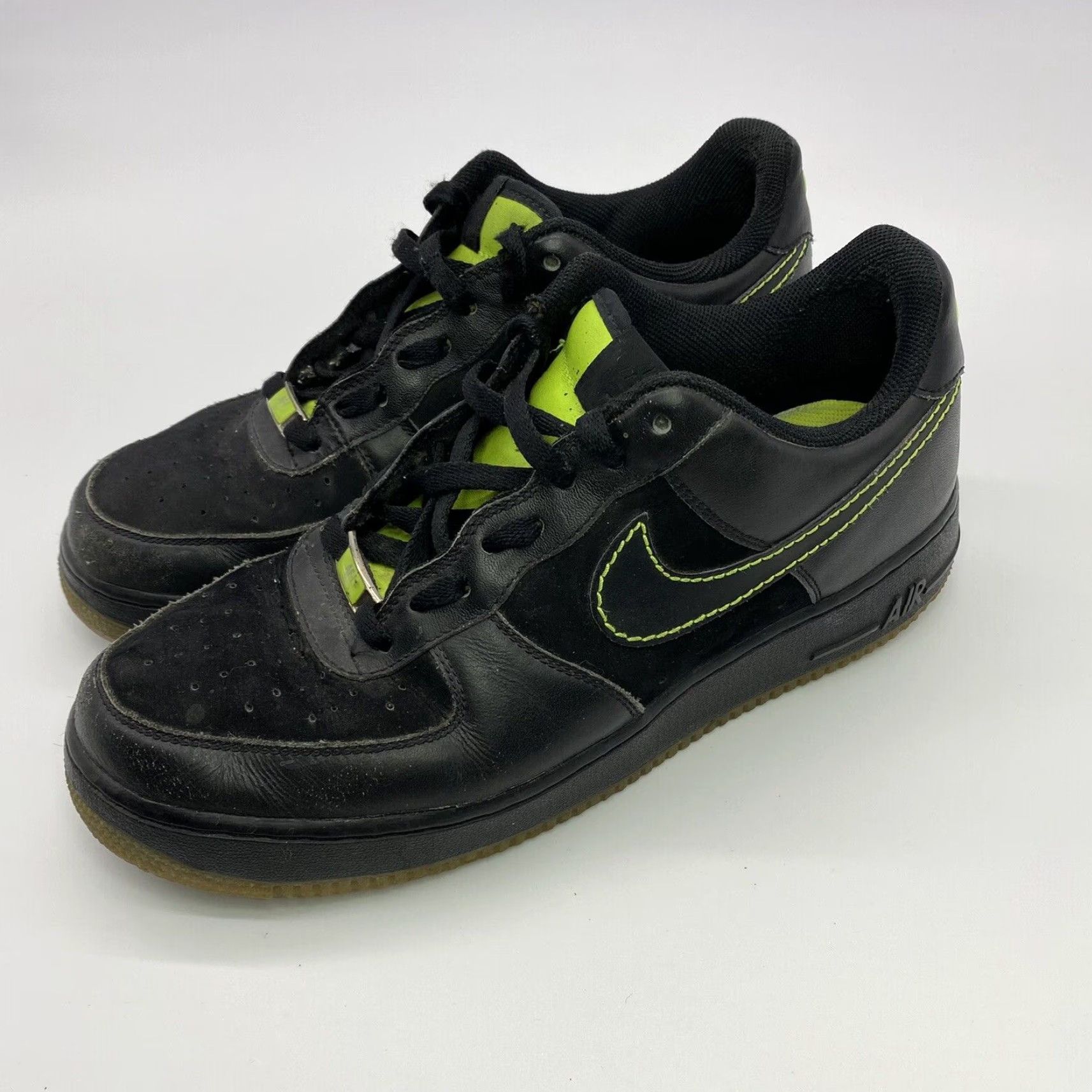Nike VINTAGE Nike Air Force 1 '07 BLACK/BLACK-VOLT 315122-002 MENS OG AF1 RETRO '82 Shoes Size US 9 / EU 42 - 3 Thumbnail