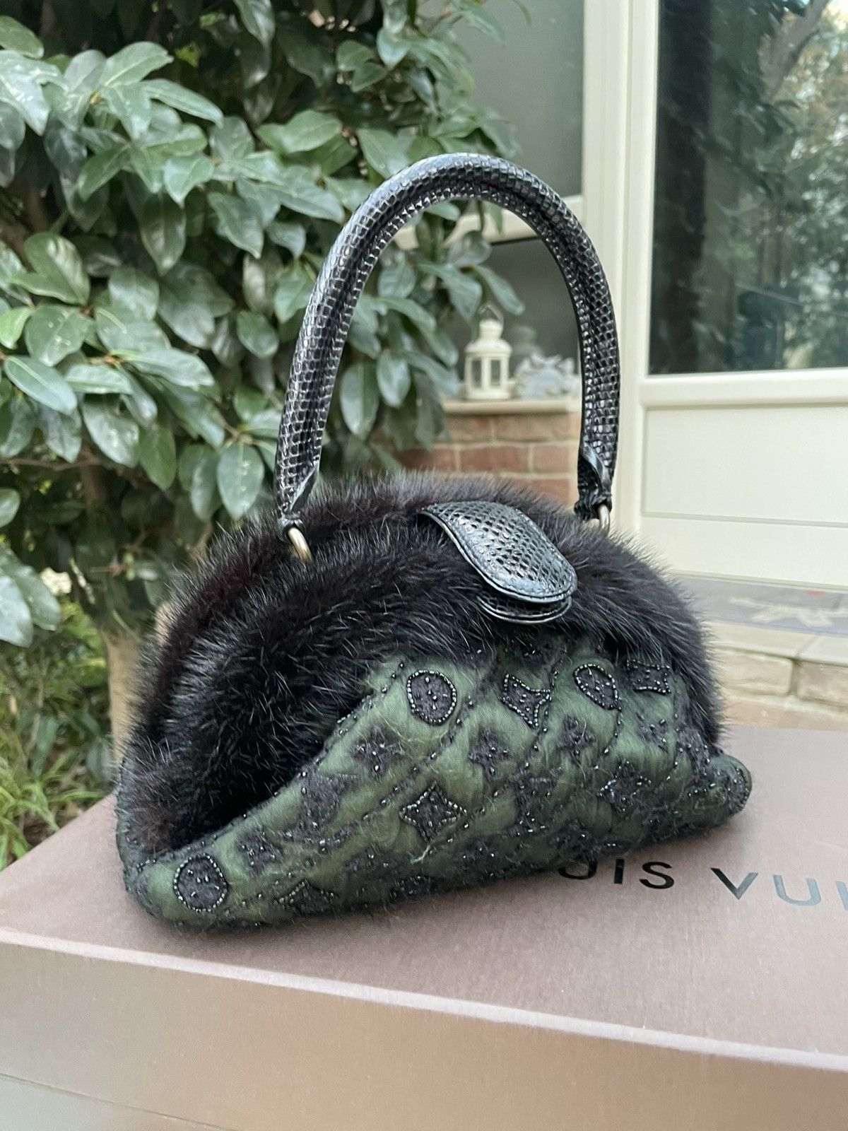 Louis Vuitton LV Marc Jacobs 2005 Limited Edition Chiffon Mink Demi Lune Size ONE SIZE - 8 Thumbnail
