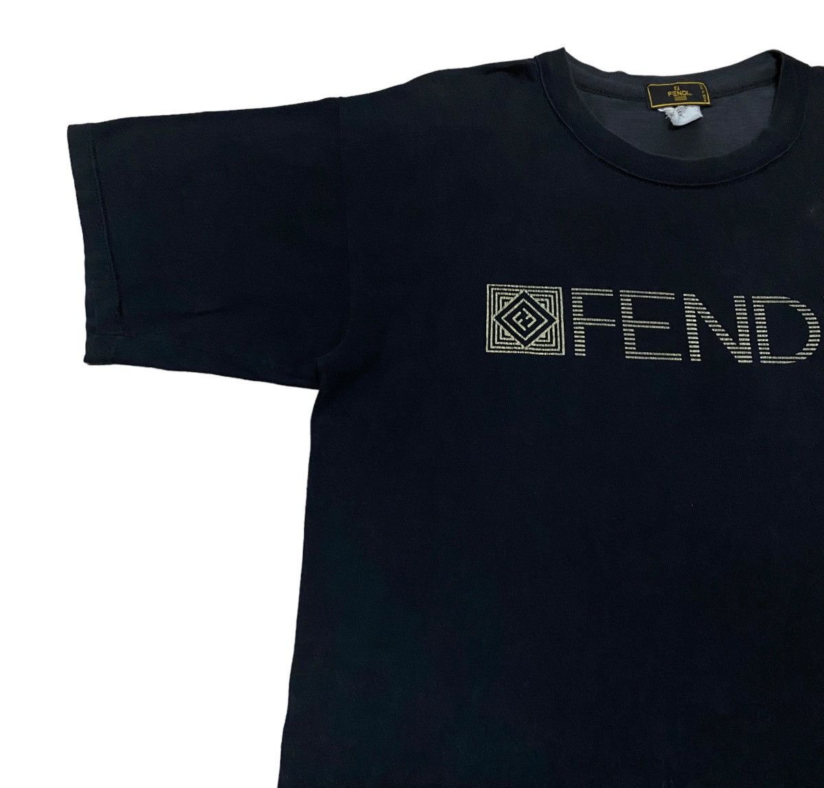 Fendi Rare Design Vintage Brand Fendi Big Logo T-shirt 1990s Size US L / EU 52-54 / 3 - 6 Thumbnail