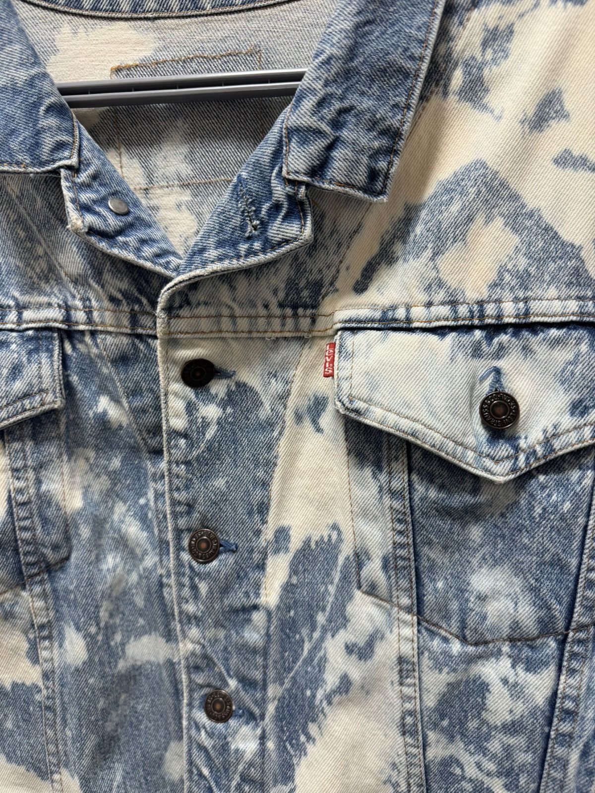 Levi's Vintage Clothing Levi's Levis 575 Vintage Bleached Denim Jean Jacket Size US M / EU 48-50 / 2 - 2 Thumbnail