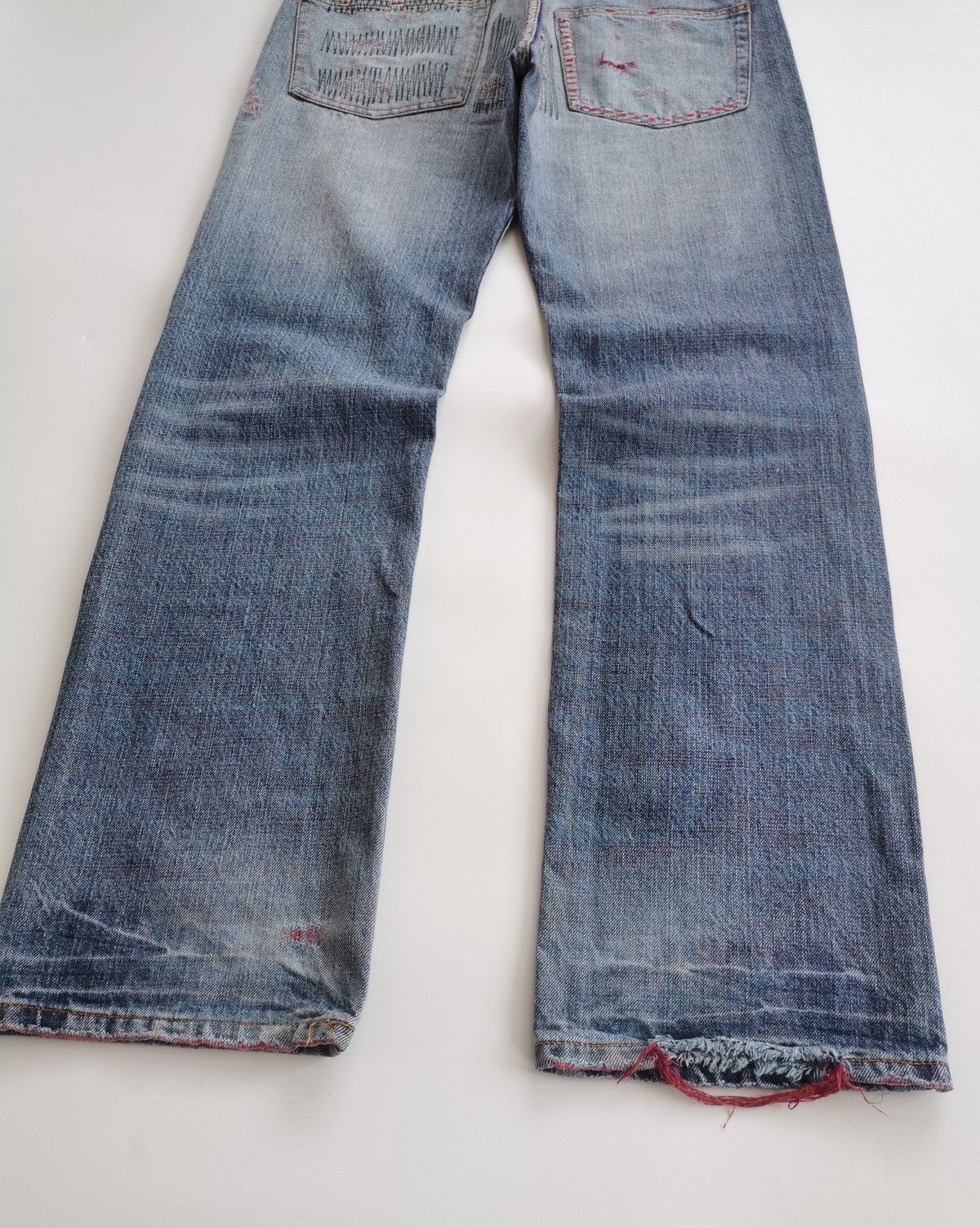 Japanese Brand Reddish Vibgyor Distressed Repair Denim Jeans Size US 33 - 7 Thumbnail
