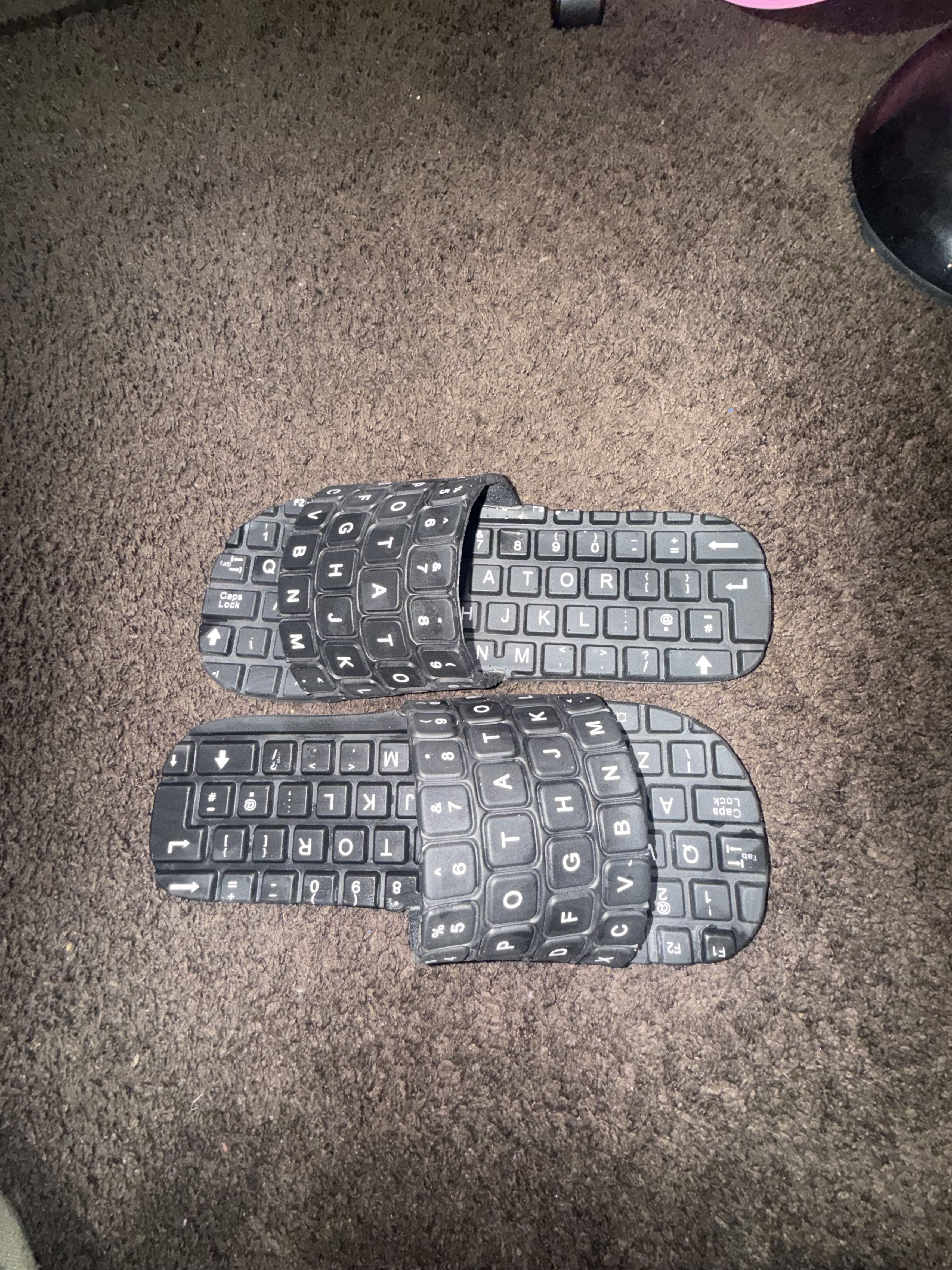 Imran Potato Imran Potato Keyboard slides Size US 9 / EU 42 - 3 Thumbnail