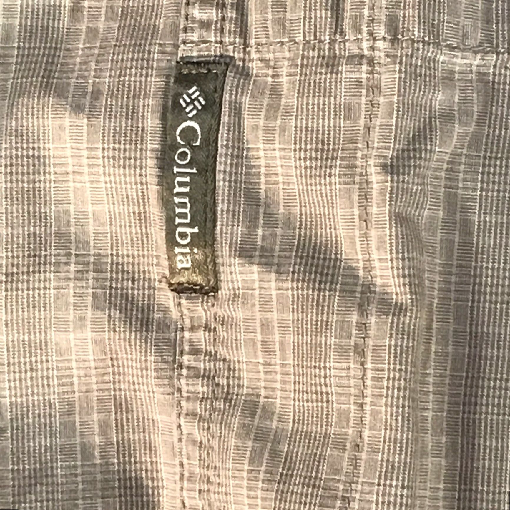 Vintage Columbia Button-Up Shirt Mens L Khaki Knit Cotton Classic 90s/Workwear (Breathable, Lightweight) Size US L / EU 52-54 / 3 - 2 Thumbnail