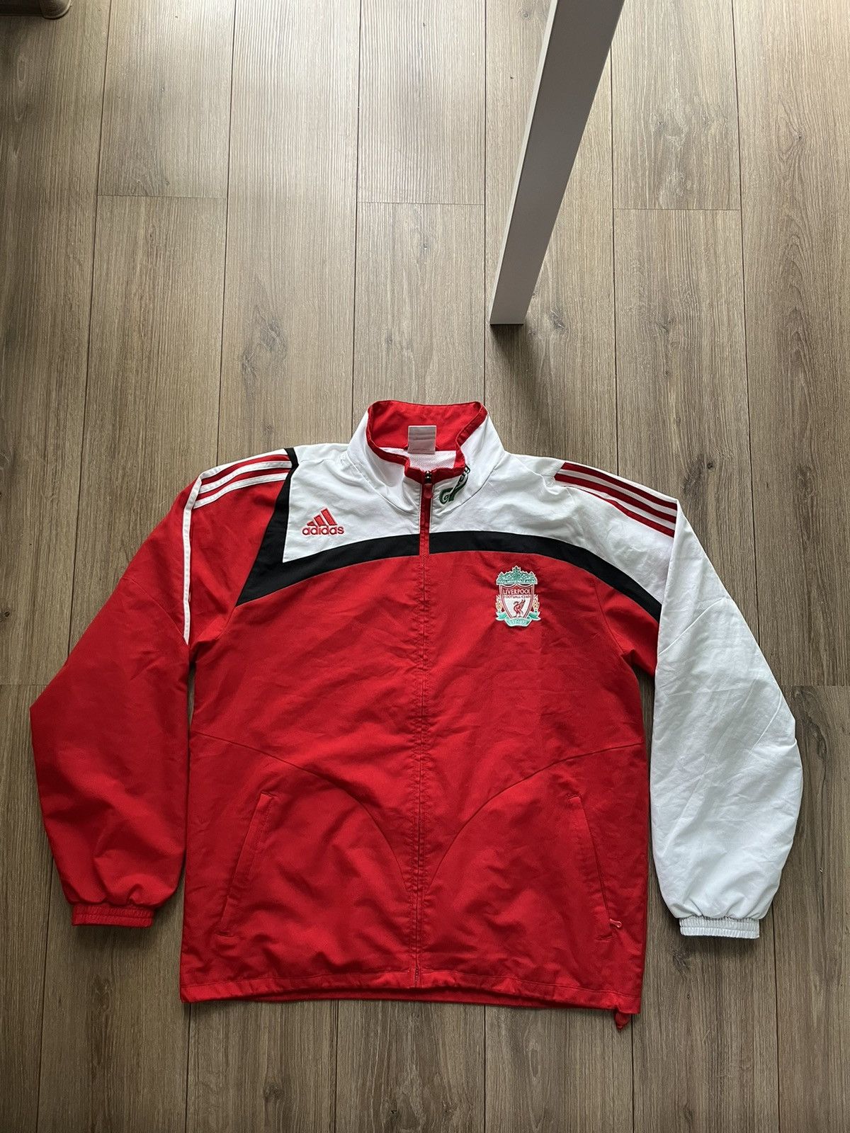 Vintage 2007-08 Liverpool adidas Track Jacket size L Size US L / EU 52-54 / 3 - 1 Thumbnail