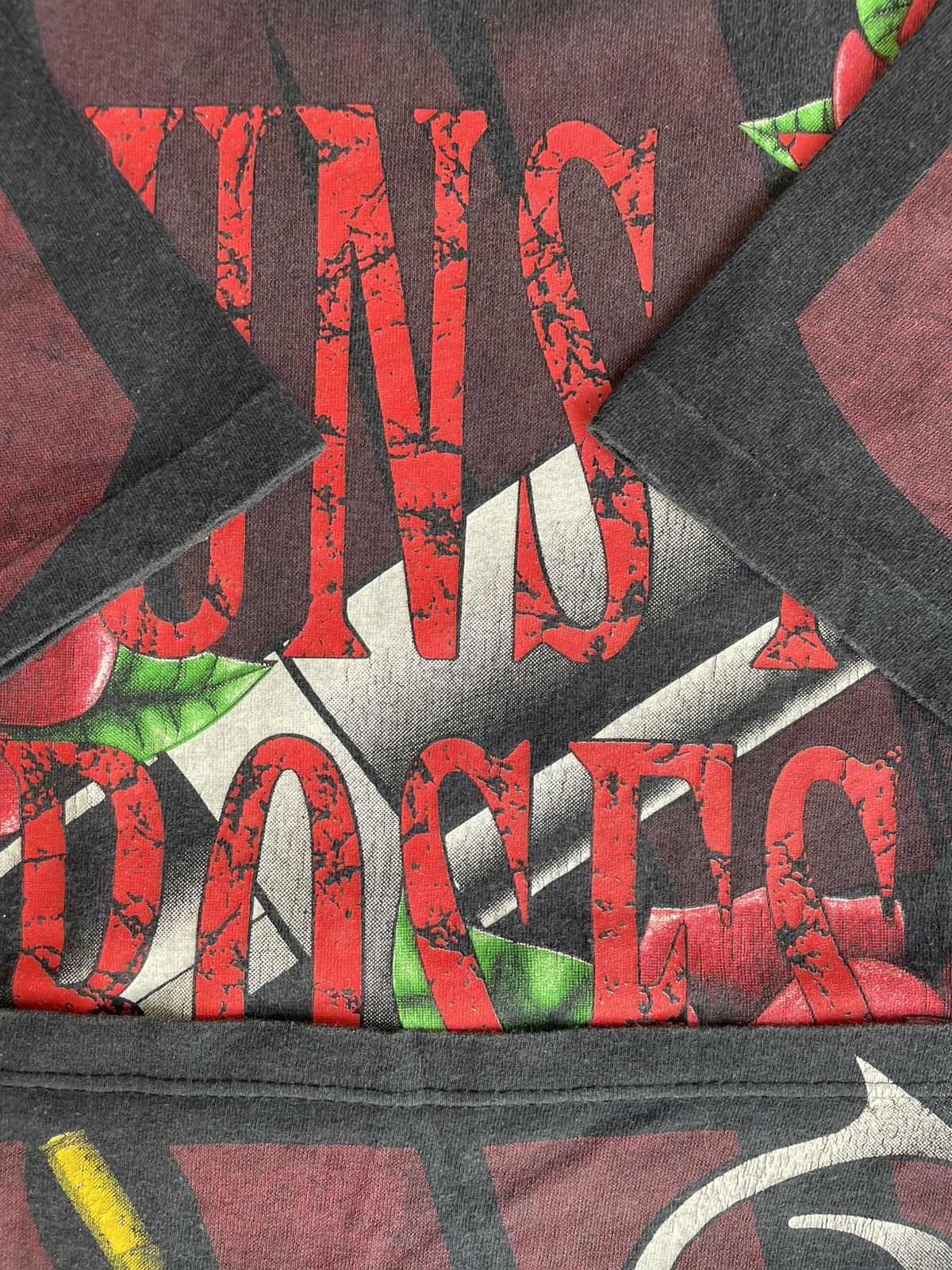 Other VTG Guns N’ Roses T-Shirt, AOP, Use Your Illusion Era, 1993 Size US XL / EU 56 / 4 - 18 Thumbnail
