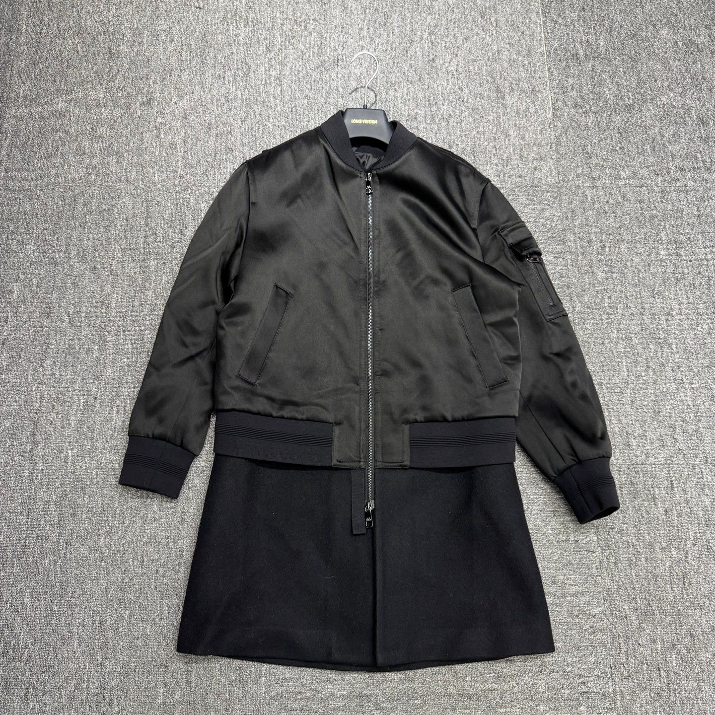 Neil Barrett Neil Barrett 2-in-1 coat 46 Size L / US 10 / IT 46 - 1 Thumbnail
